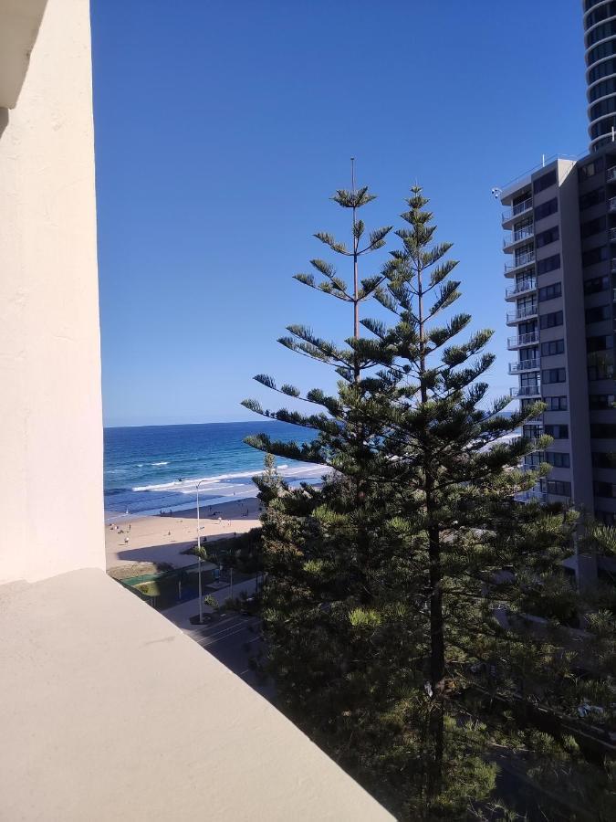 Apartment Oceanfront Surfers Celebrity Gold Coast