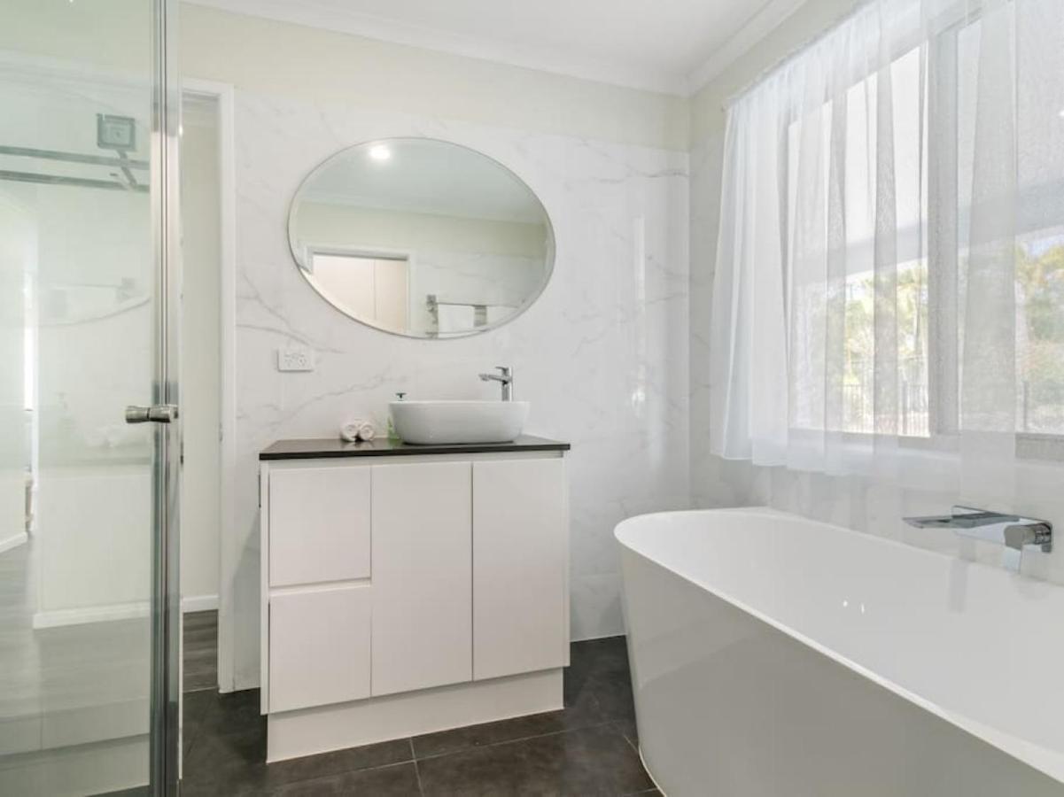 Luxury 5br Retreat Family House With Pool In Gc Holiday home *