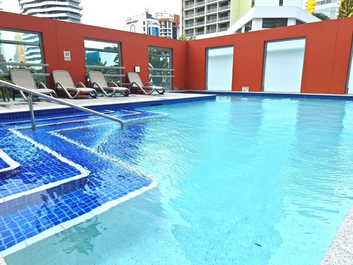 Broadbeach On The Park 2-bedroom Apartment Gold Coast