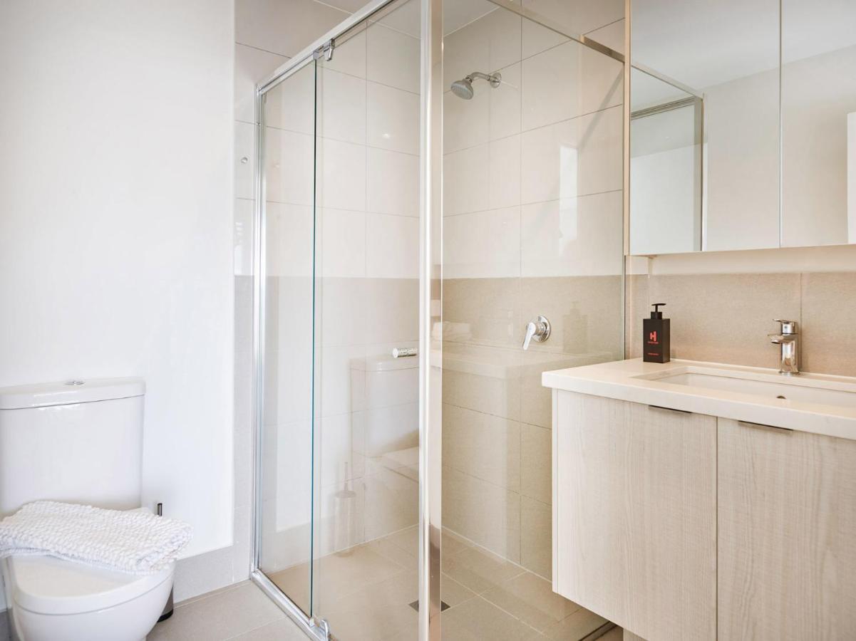 Apartment Emerald Lakes 3 Level Gold Coast