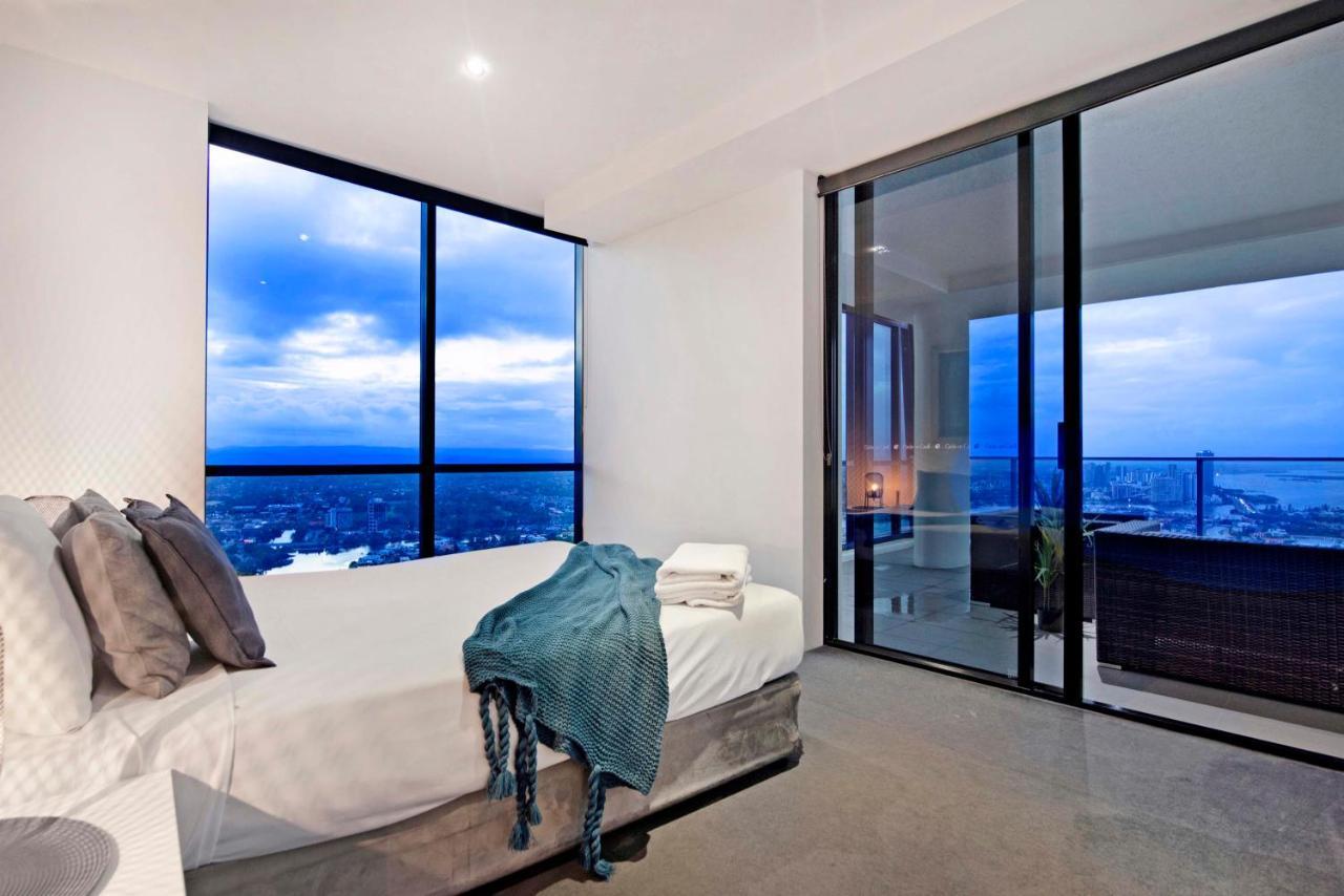 Levels 47 - 49 - Sub Penthouses At Circle On Cavill - Privately Managed Apartment