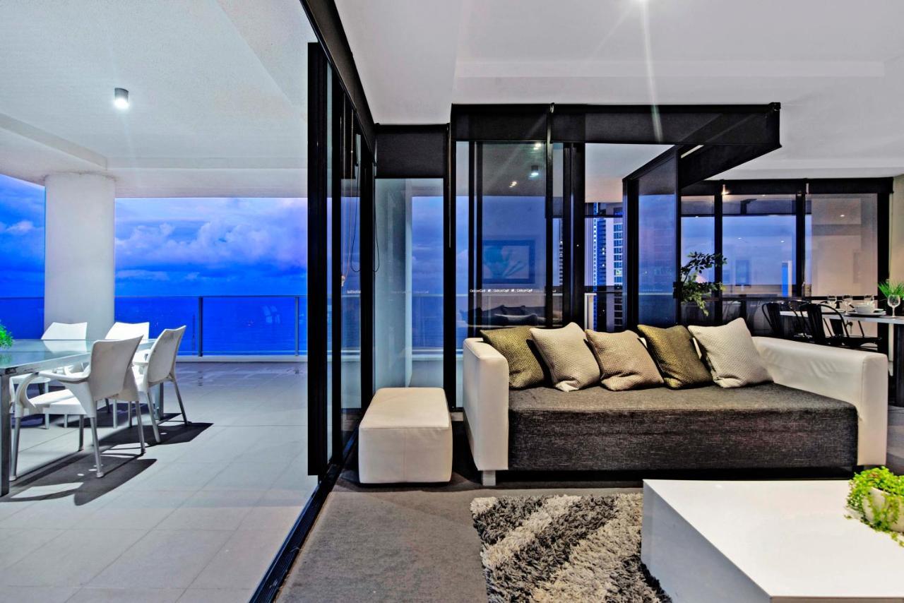 Levels 47 - 49 - Sub Penthouses At Circle On Cavill - Privately Managed Apartment *