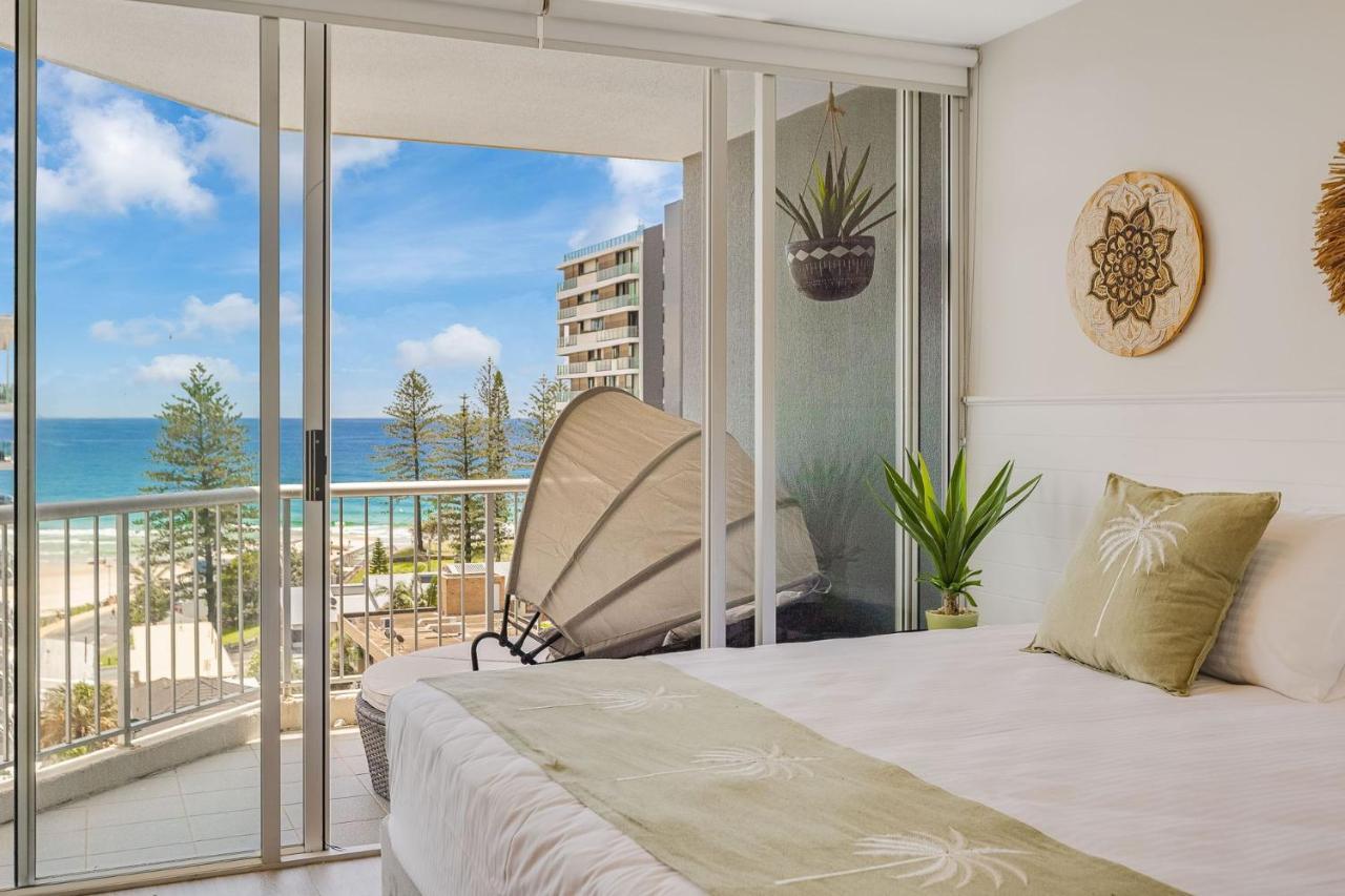 Over The Rainbow Unit 22 Gold Coast