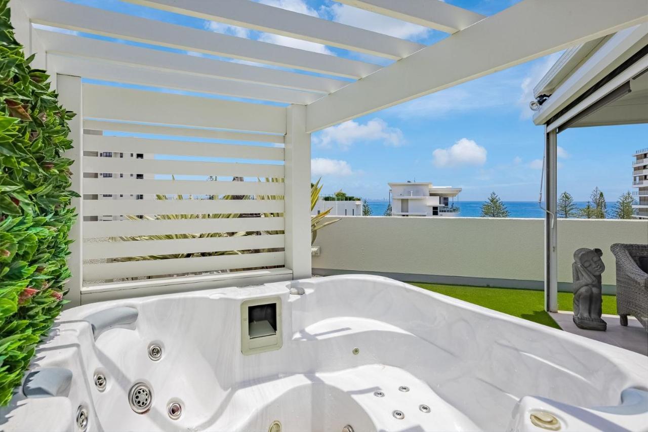 Over The Rainbow Unit 22 Apartment Gold Coast