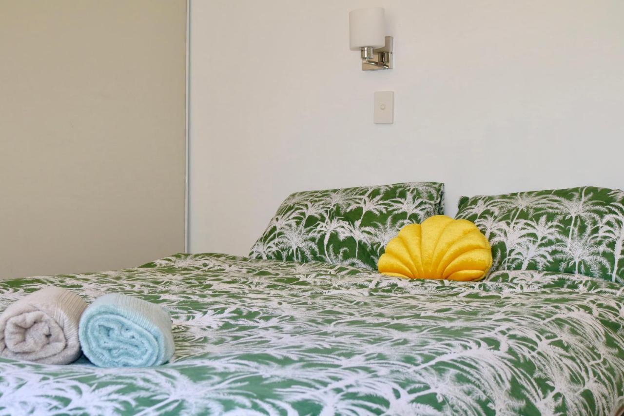 Apartment Surf Shack In Iconic Rainbow Bay - Coolangatta Qld