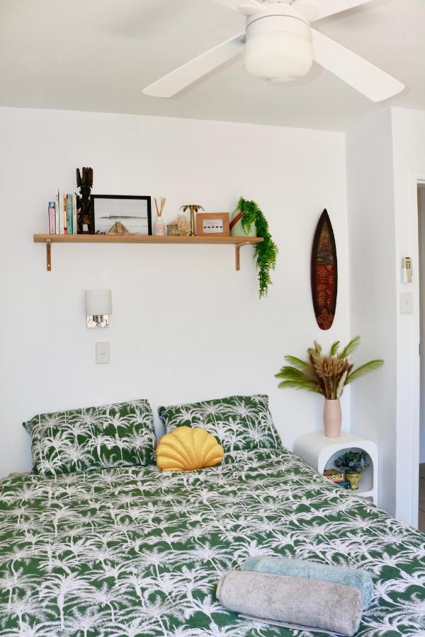 Apartment Surf Shack In Iconic Rainbow Bay - Coolangatta Qld