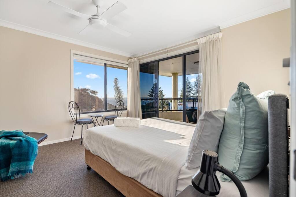 Miami House - Hosted By Burleigh Letting Holiday home Gold Coast