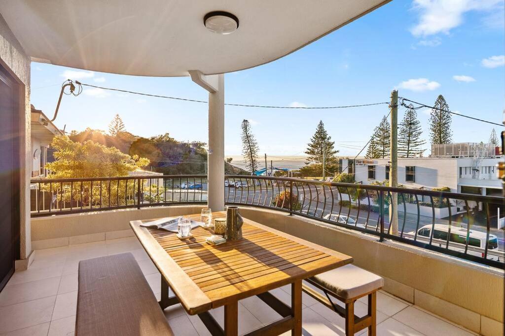Miami House - Hosted By Burleigh Letting *