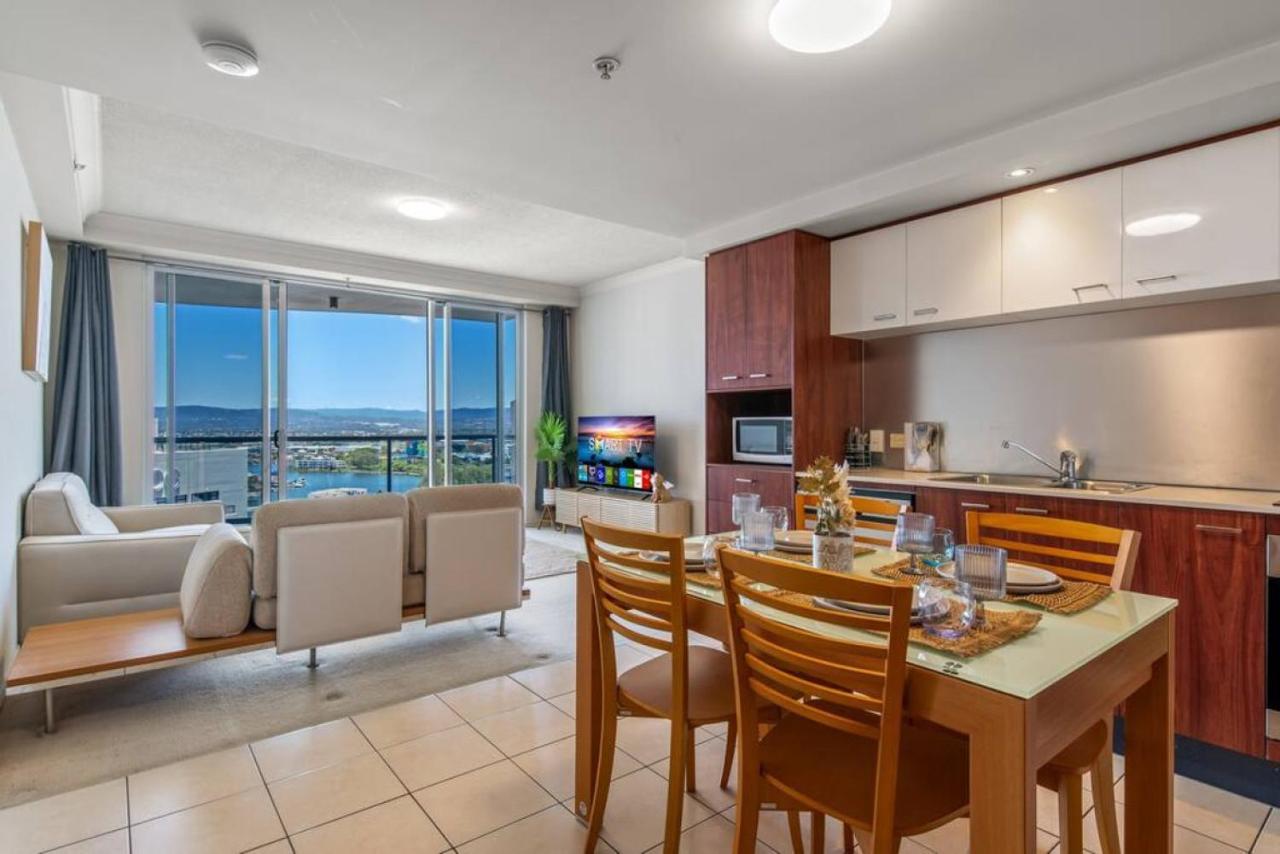 Stunning Riverview 2br Good Location Apartment