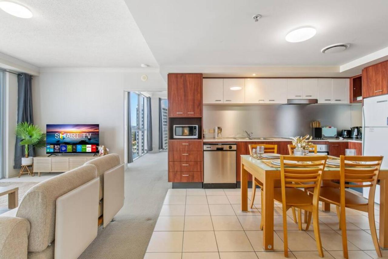 Stunning Riverview 2br Good Location