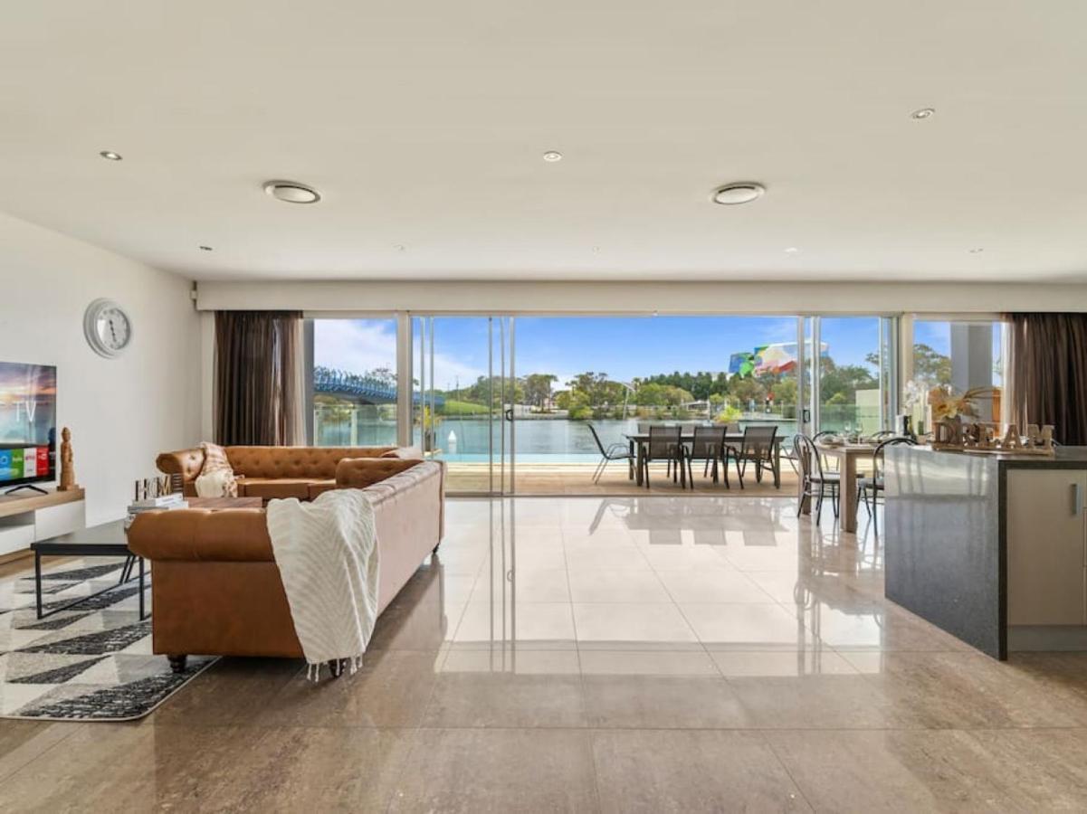 Ultimate Vacation Haven In Gc