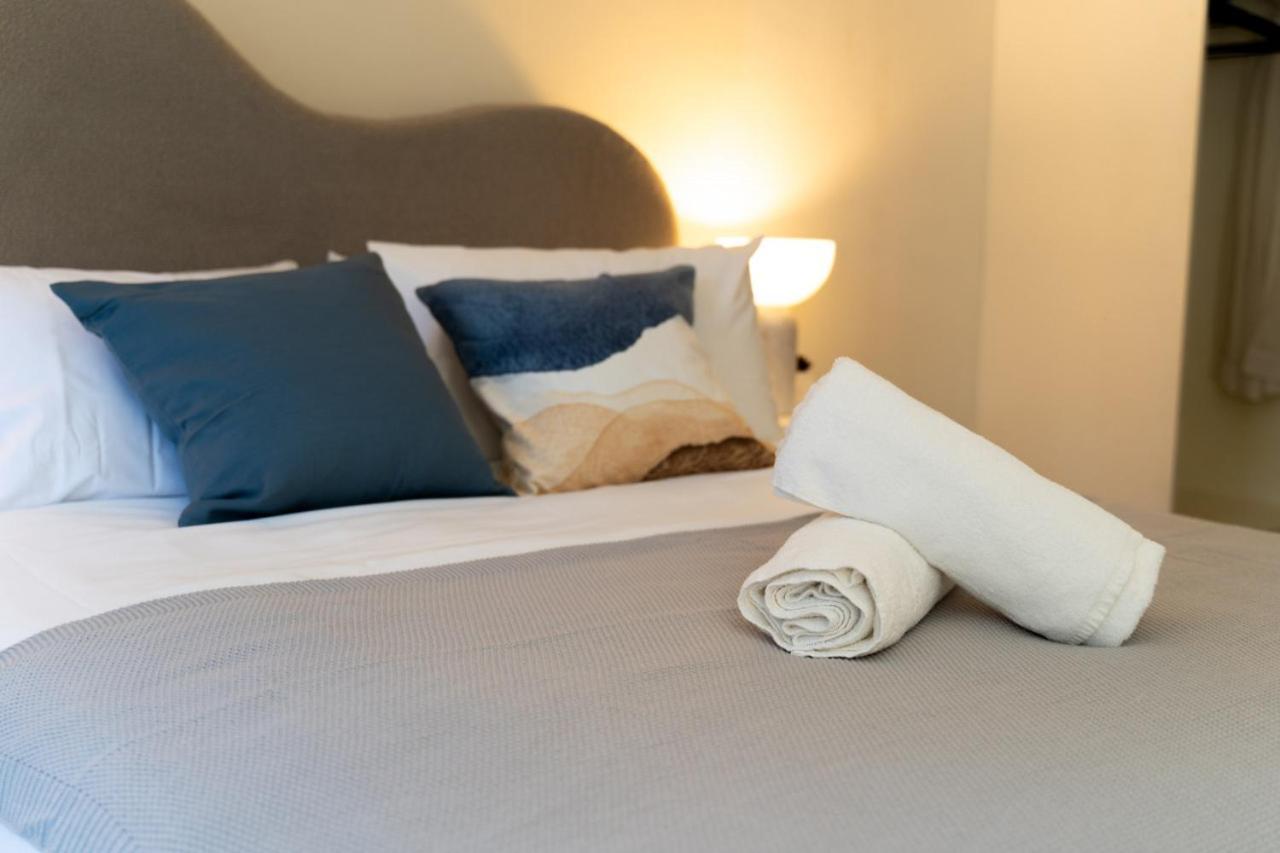 The Midtown - Modern Oasis With Ev Charging Pool Netflix Apartment *