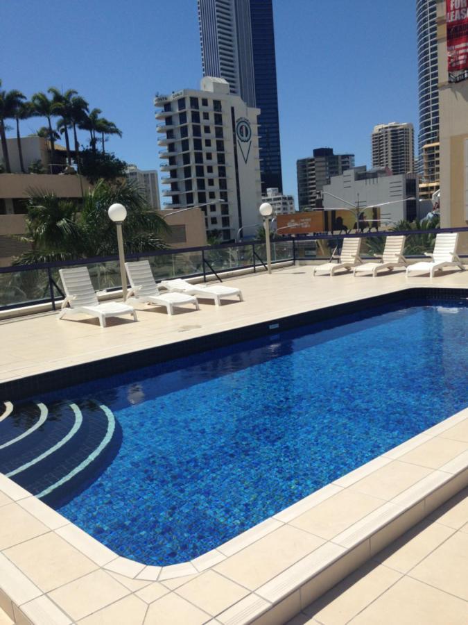 Centrepoint 3* Gold Coast