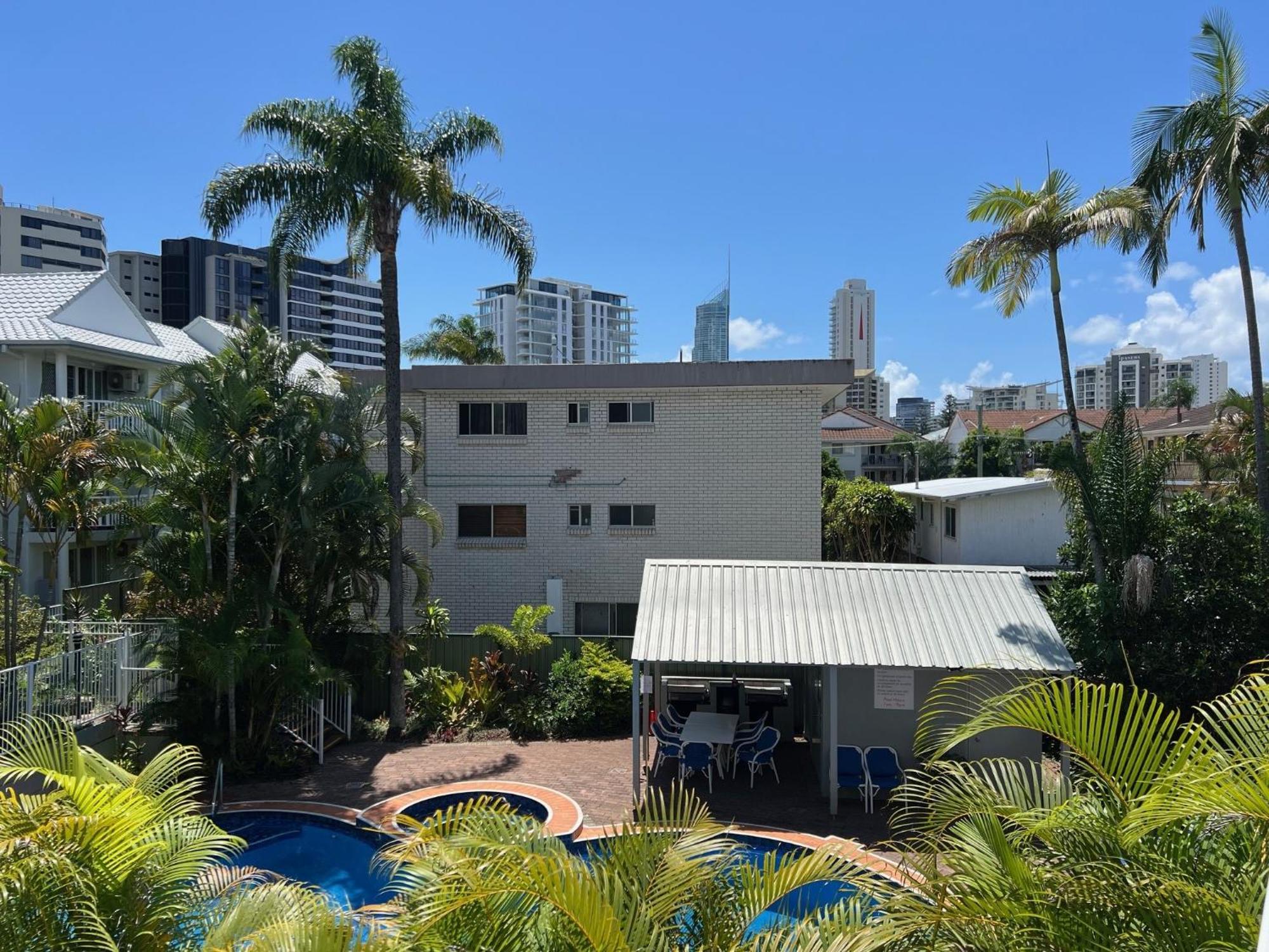 Cascade Gardens Apartments Aparthotel Gold Coast