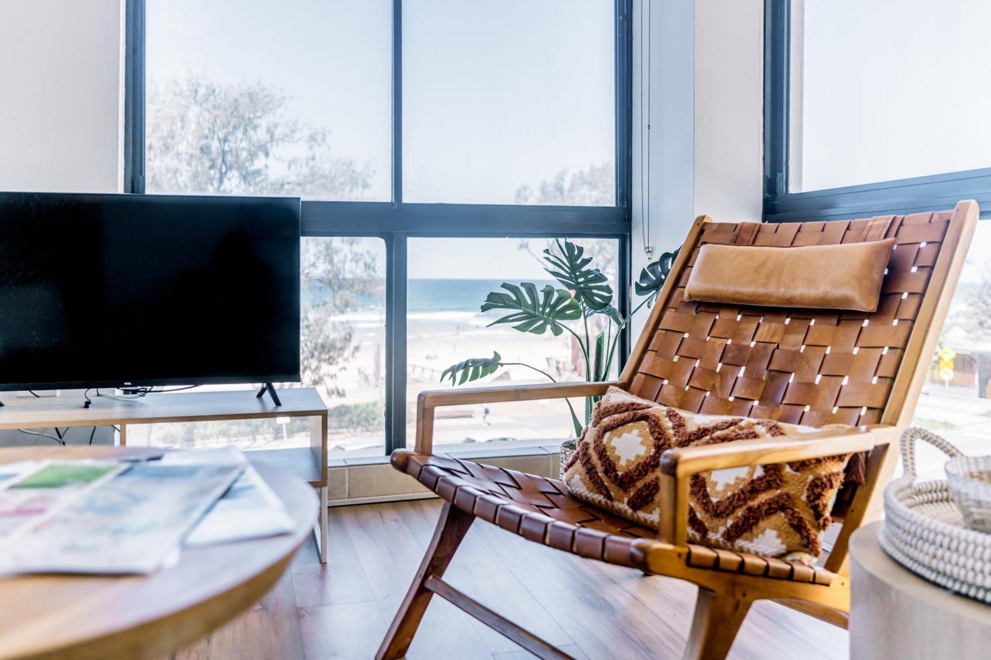 Olympus Beachfront Aparthotel 3*