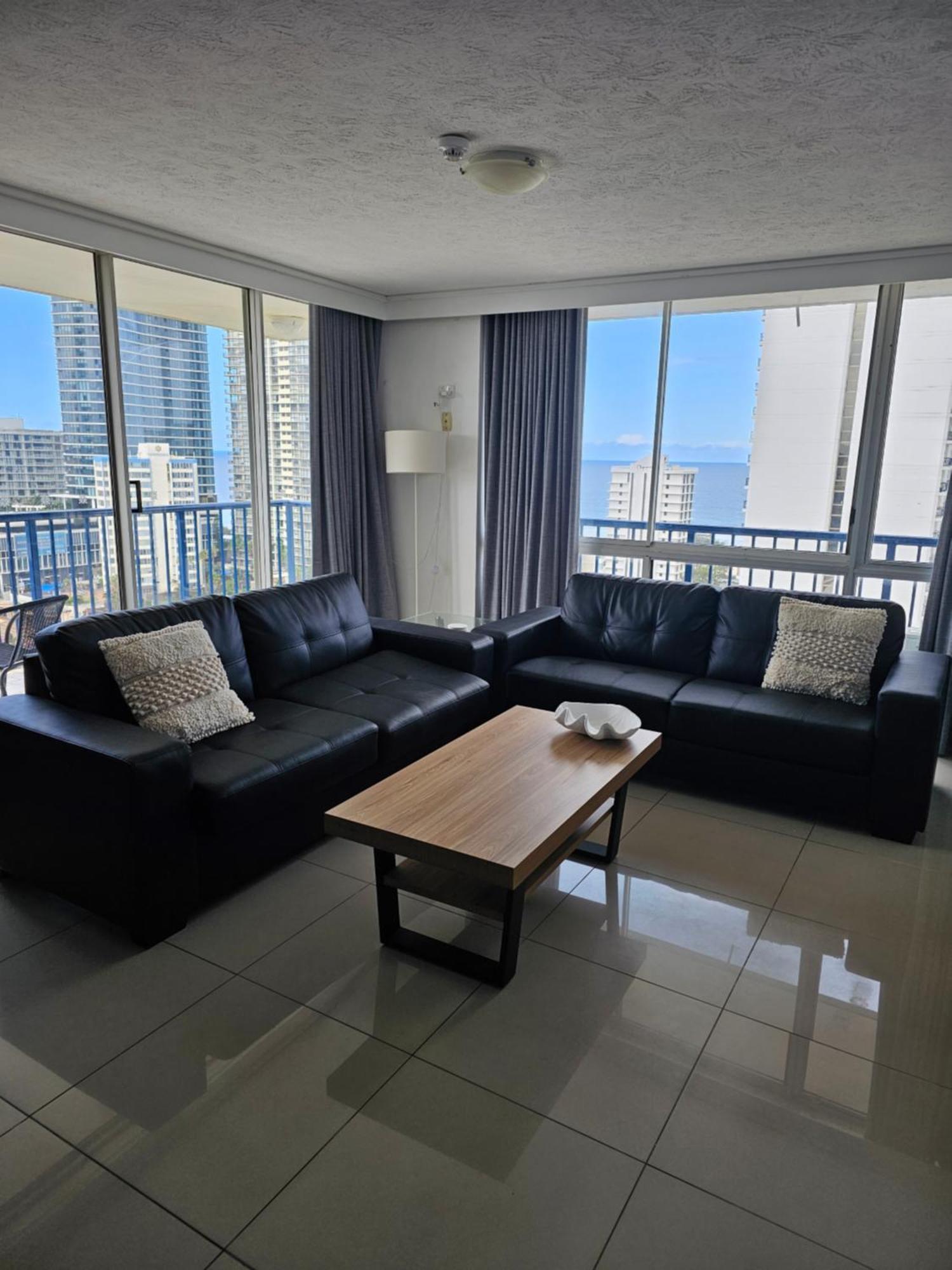 Centrepoint 3* Gold Coast