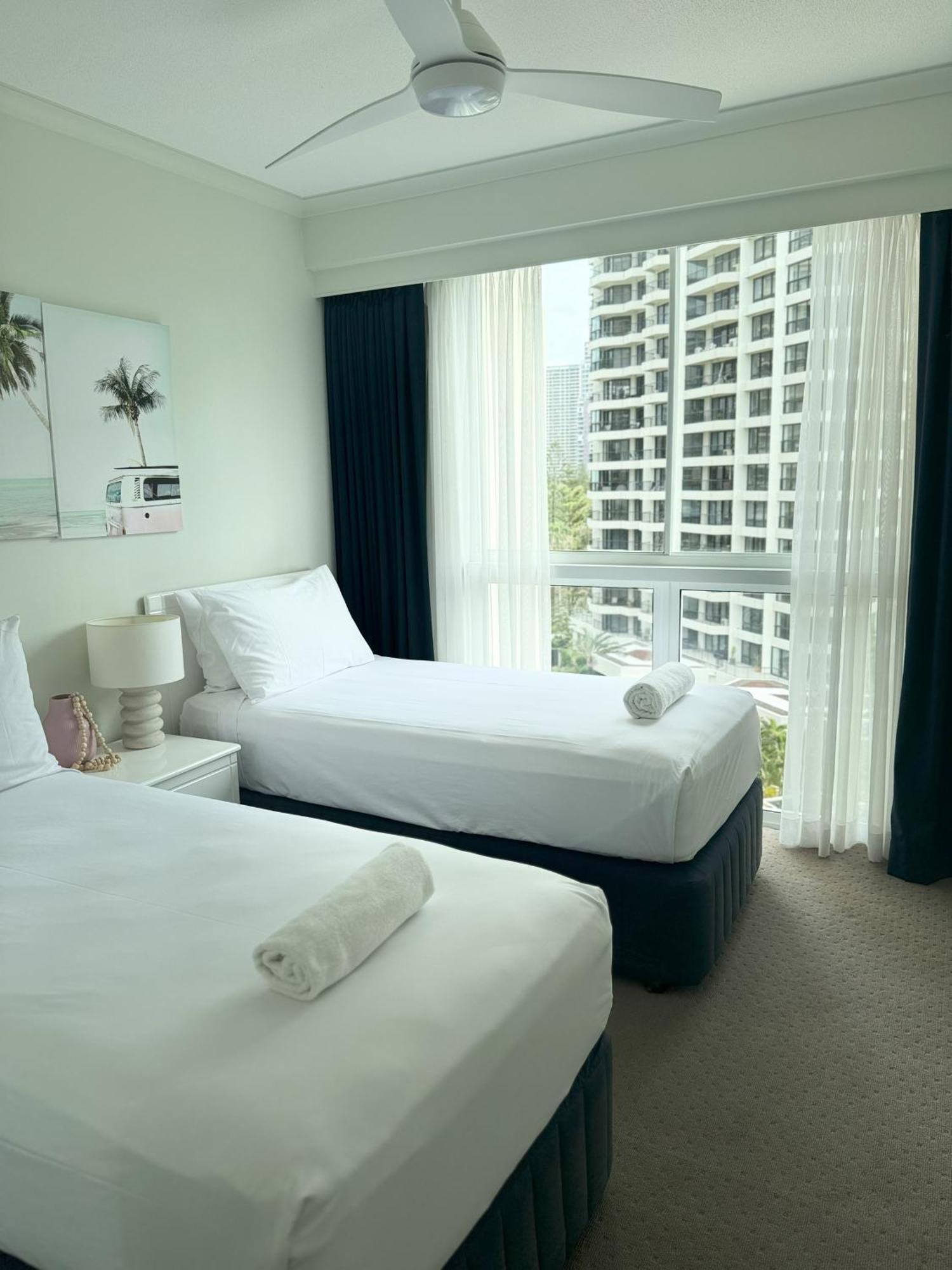 The Crest Aparthotel 4*