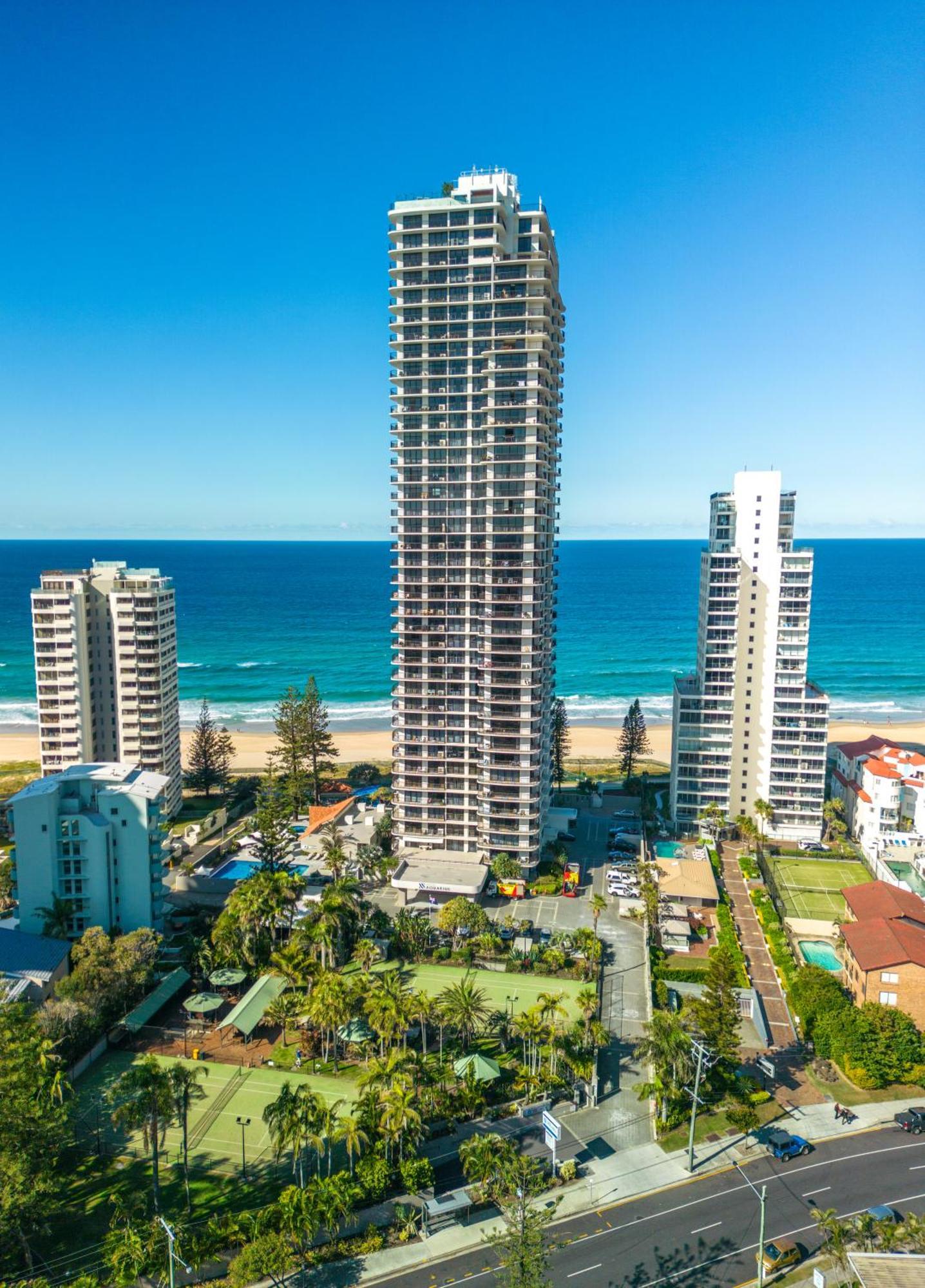 Surfers Aquarius On The Aparthotel Gold Coast