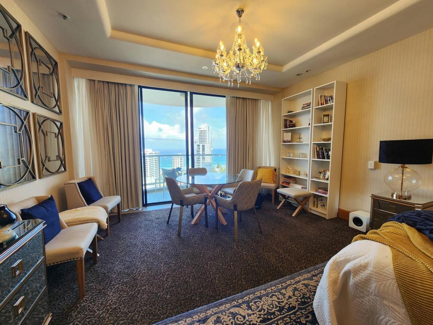 Deluxe Private And - Ocean Views * Gold Coast