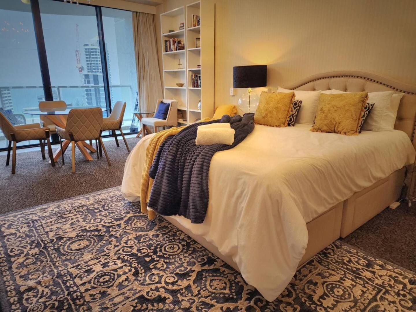 Deluxe Private And - Ocean Views Apartment *
