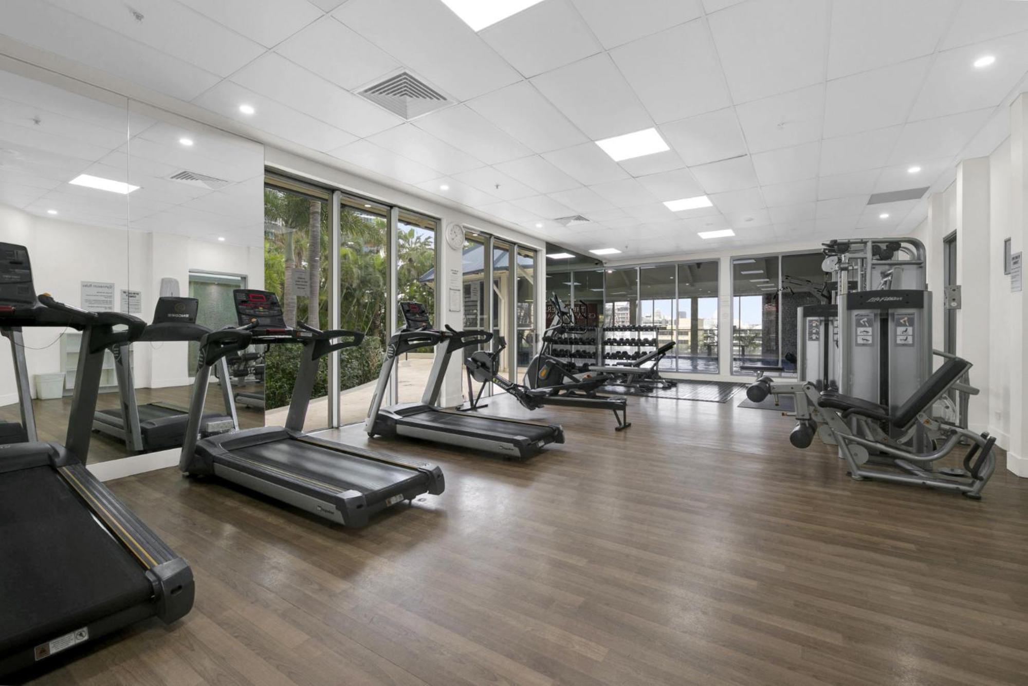 Beachside 2-bed With Parking, Pools, Spa, Gym, Bbq Apartamento *