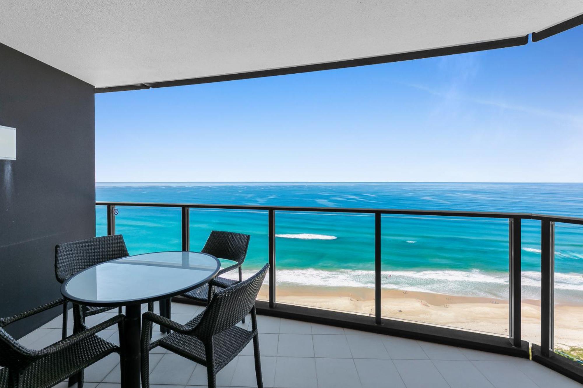 Wonderful 2-bed With Pool, Gym & Scenic Views Apartment Gold Coast