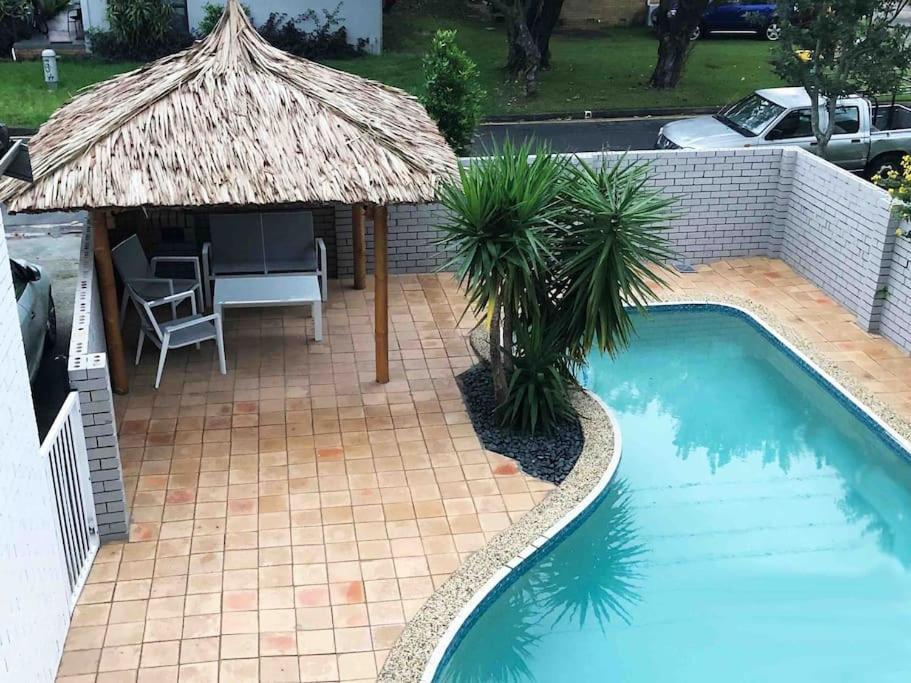 Paradise - 2 *