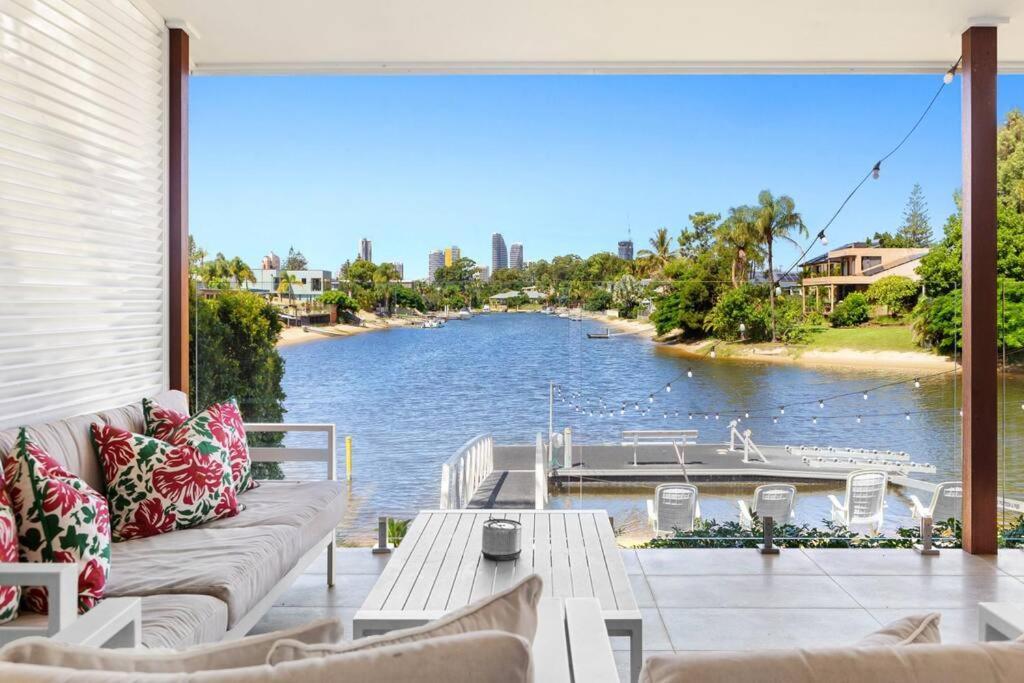 Broadbeach Waterfront With Pool Holiday home Gold Coast