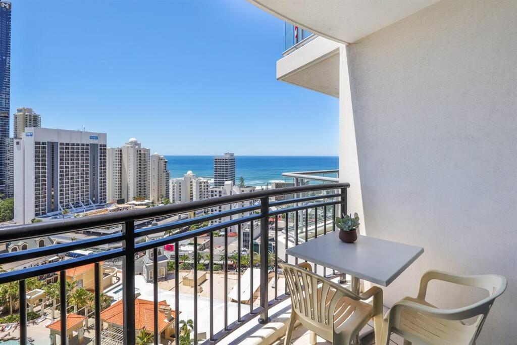 Bliss At Renaissance Apartment *