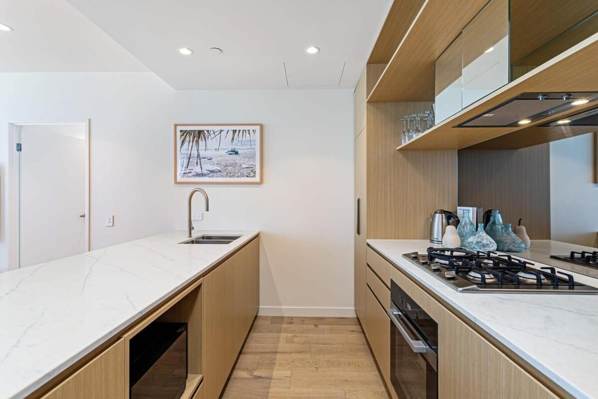 Apartment Luxury In Hemingway Palm