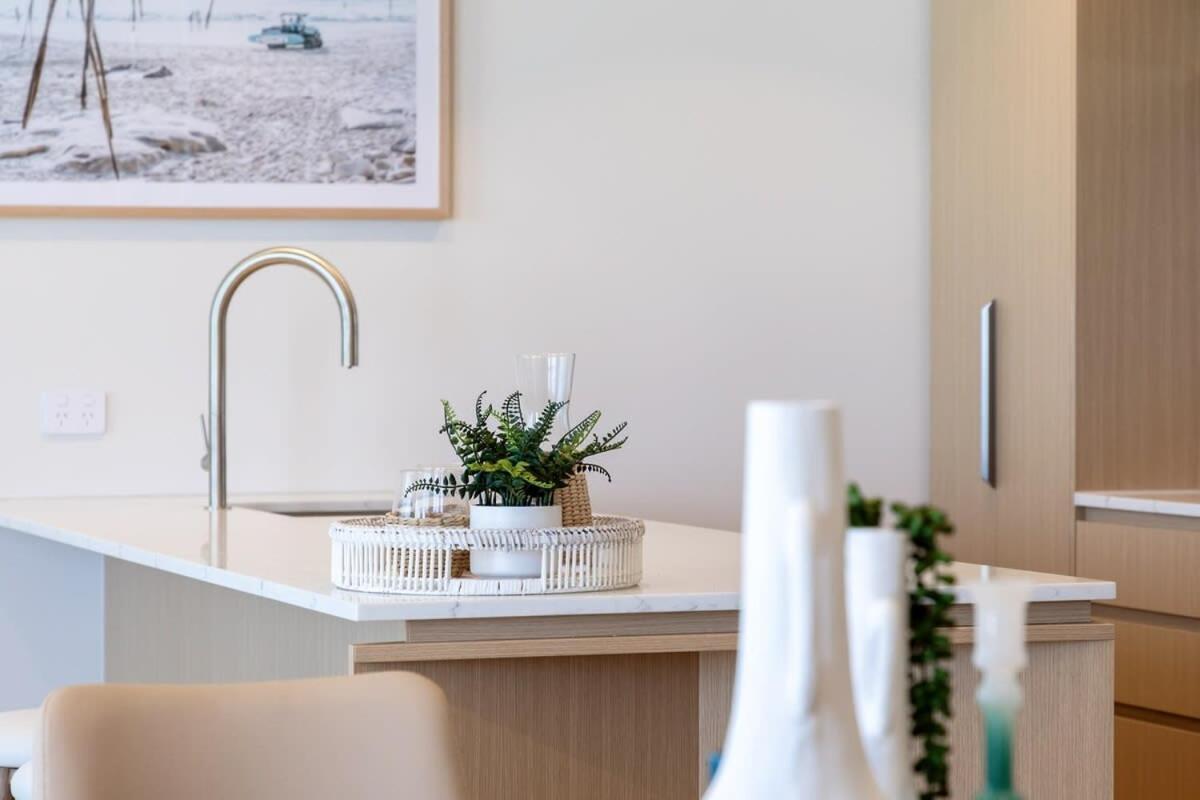 Luxury In Hemingway Palm * Gold Coast