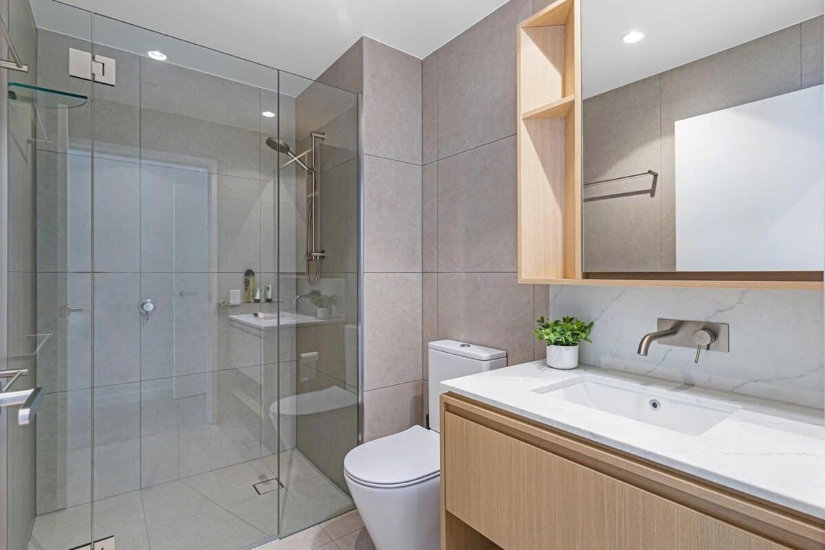 Apartment Luxury In Hemingway Palm