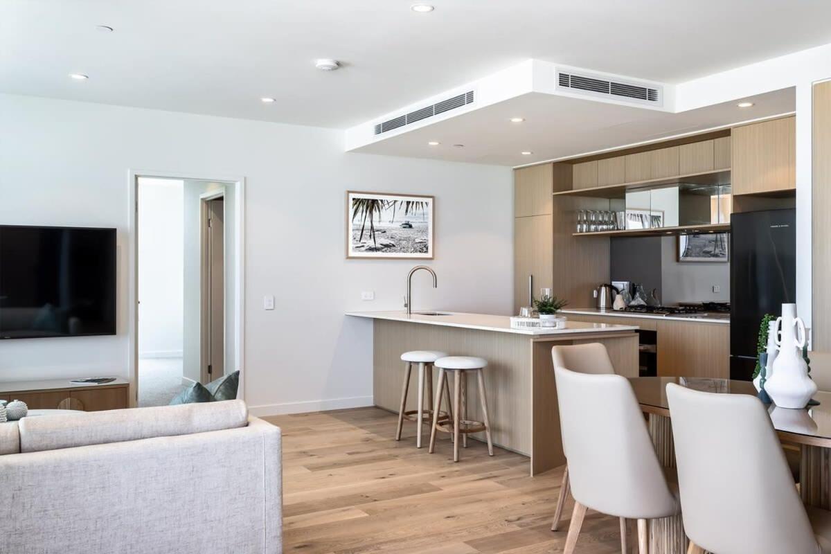 Apartment Luxury In Hemingway Palm Gold Coast