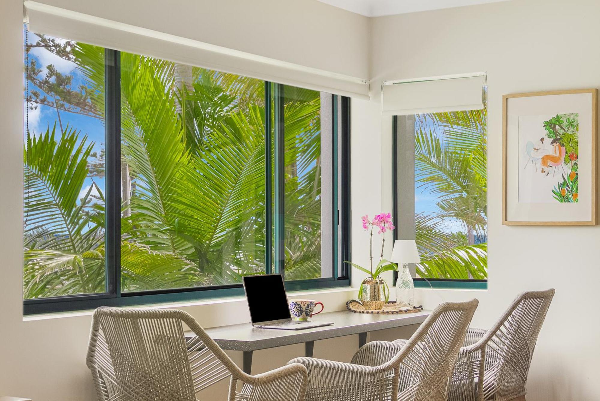 Bilinga Bliss - Luxury Beachfront Apartment Gold Coast
