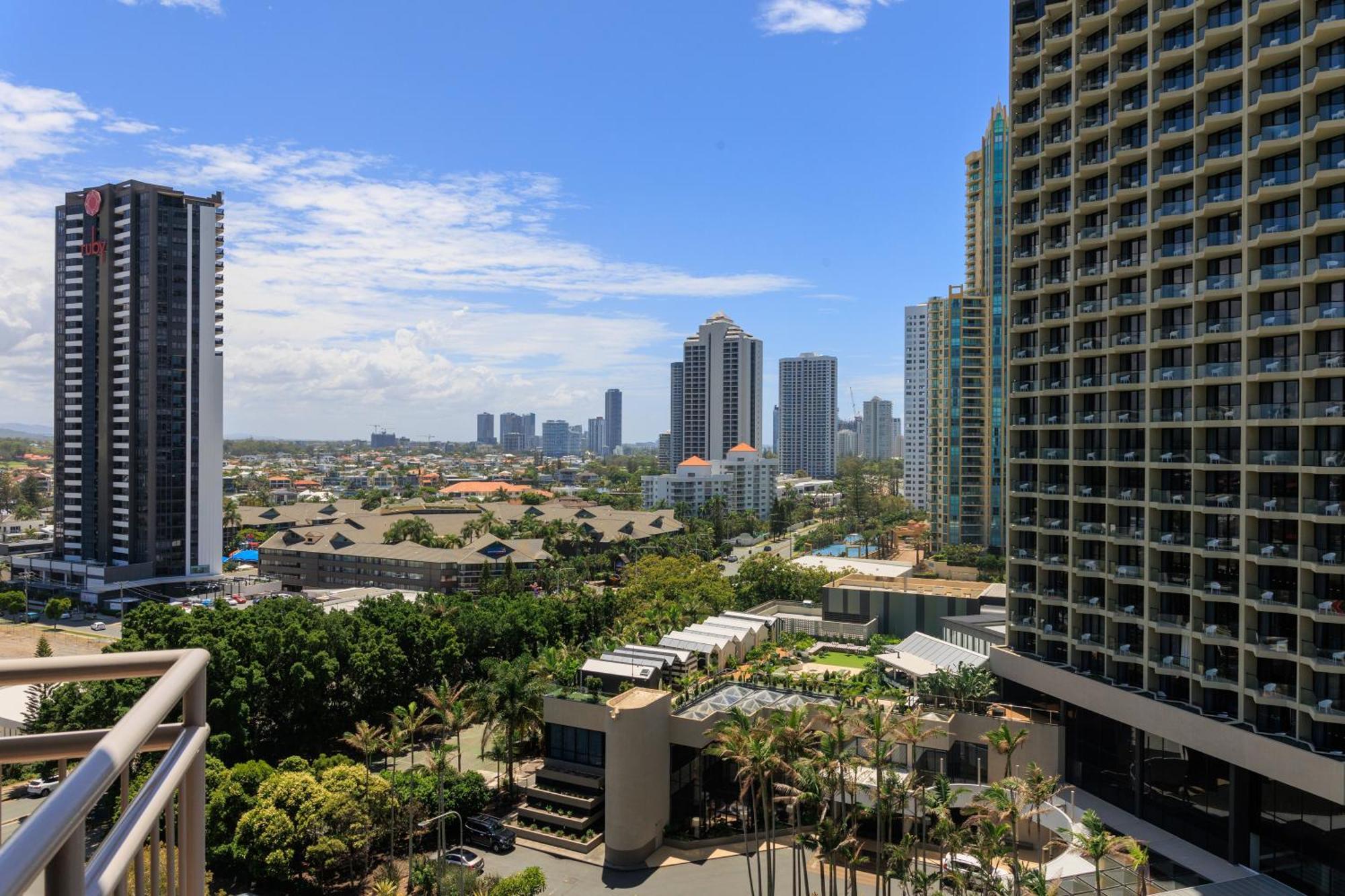Apartamento Crown Towers