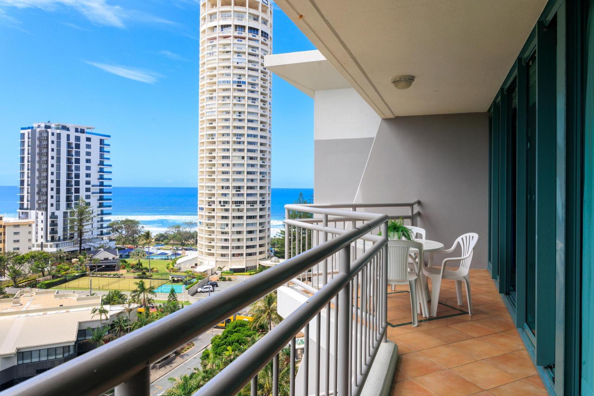 Apartamento Crown Towers