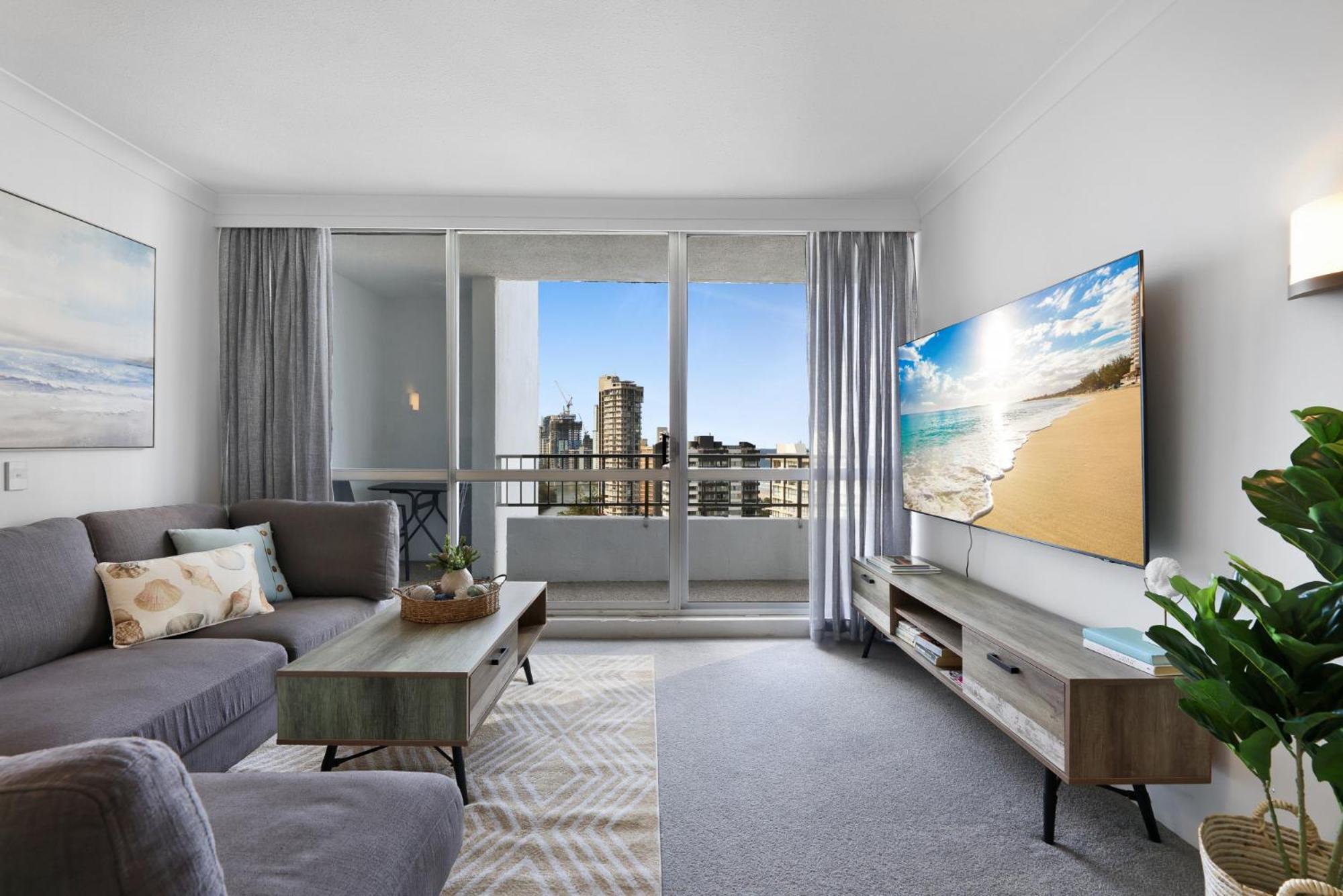 Apartment Ocean View 2-bed With Pool, Tennis Court & Bbq *