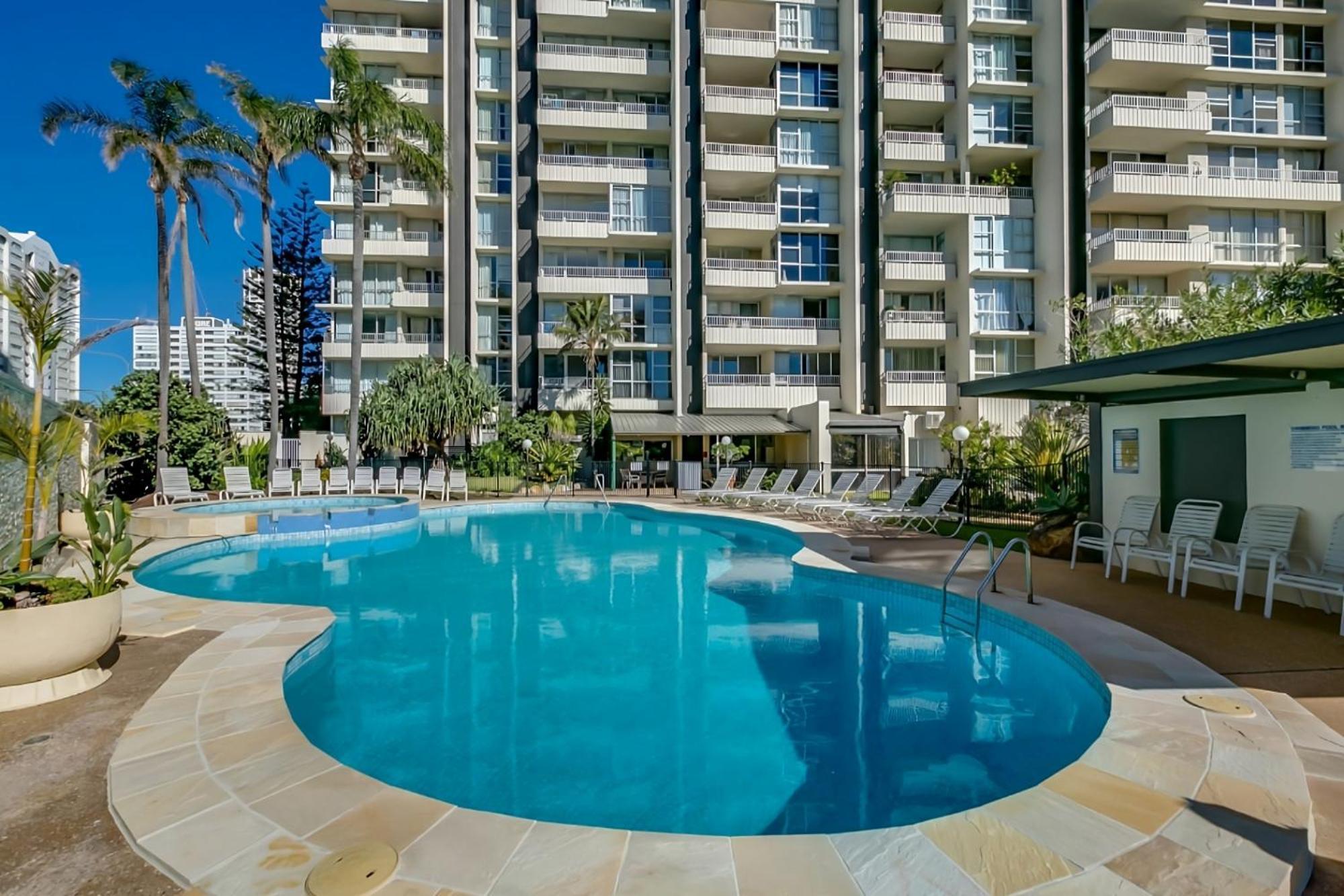 Apartment Ocean View 2-bed With Pool, Tennis Court & Bbq *