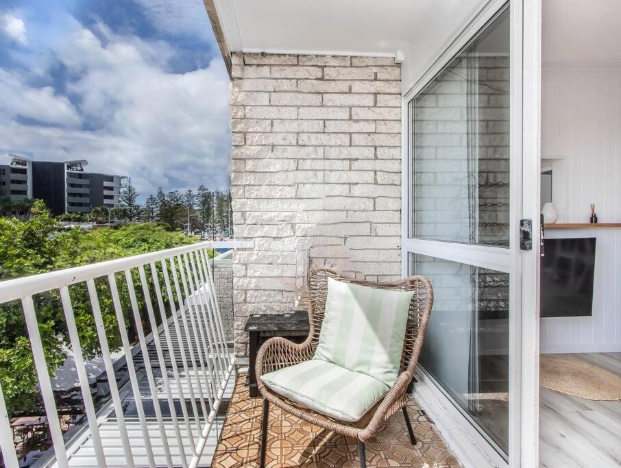 The Local Burleigh Heads Apartment *