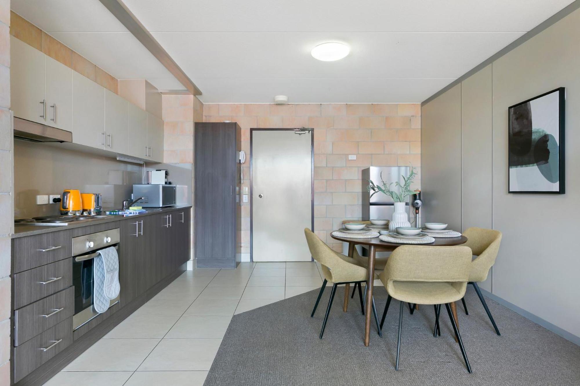 Sleek With Pool And Rooftop Terrace