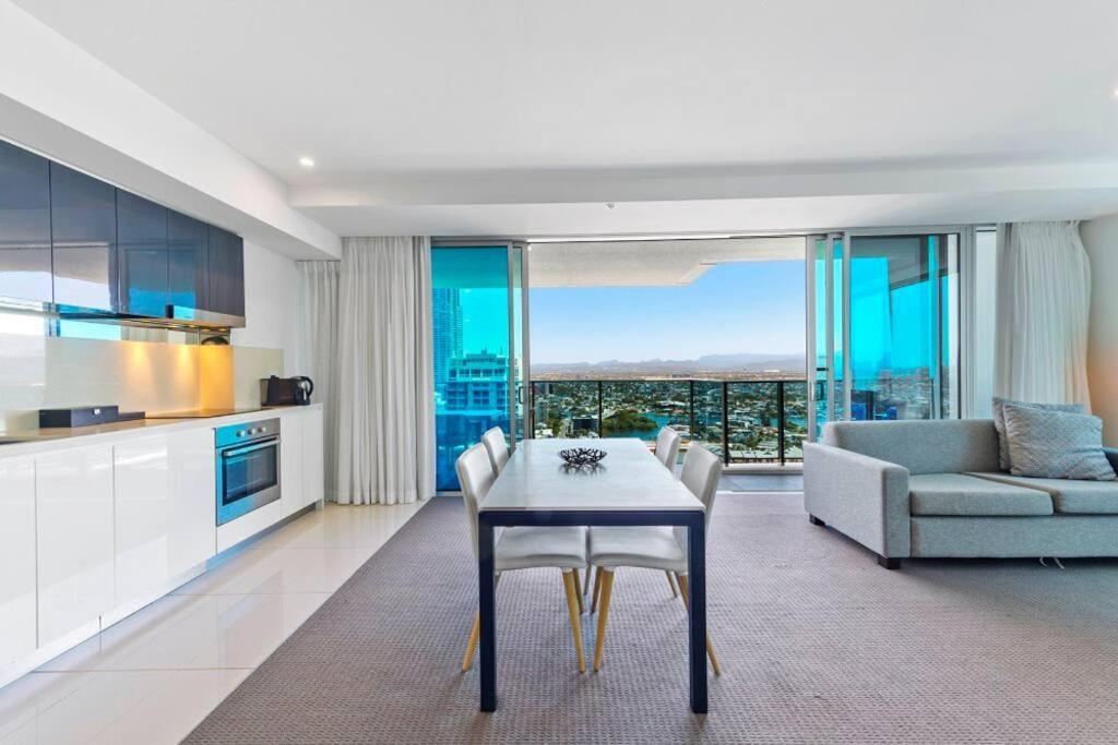 Oceanside Sky Dream Hilton 2.5bdr With 180° Views *
