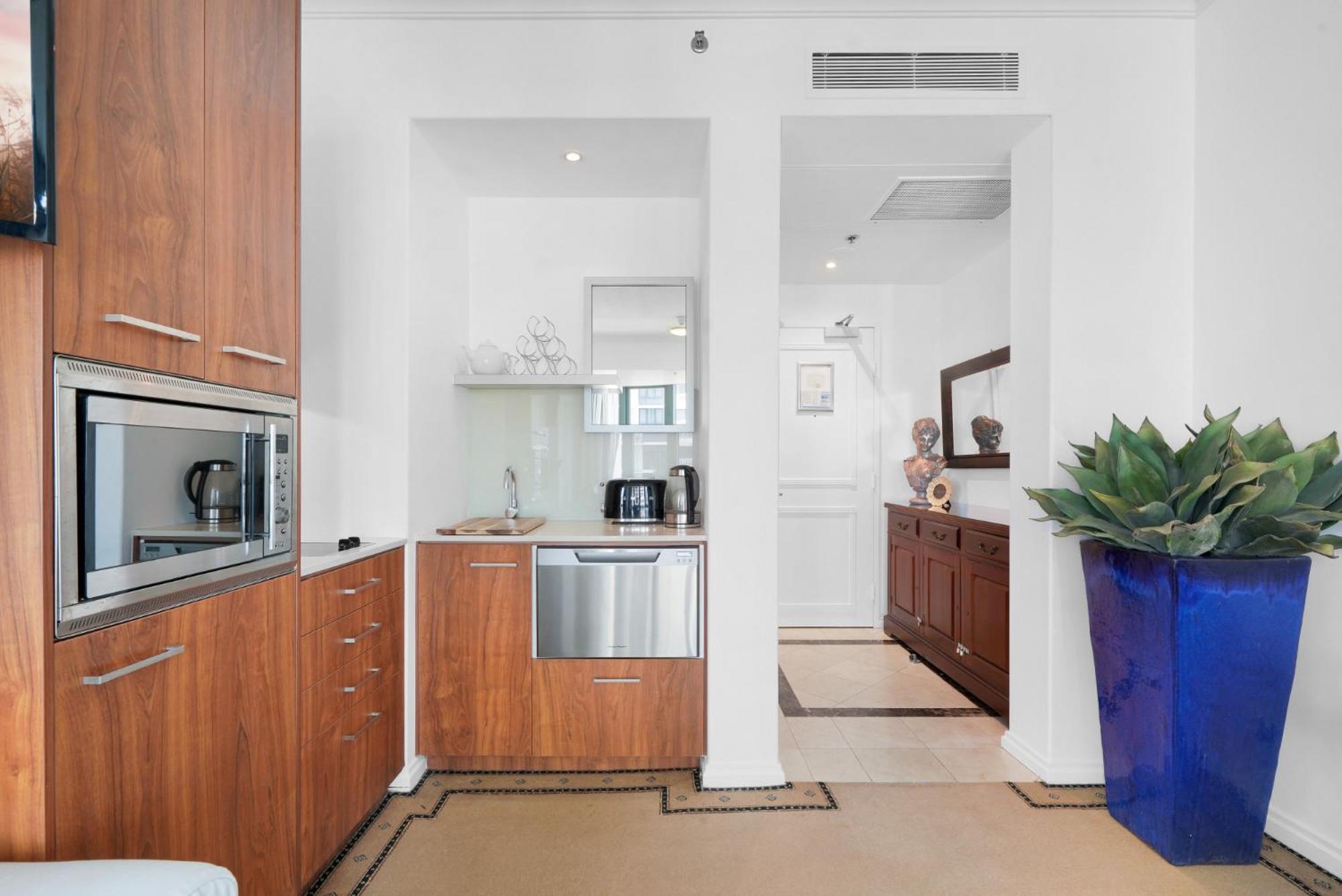 Apartment Oceanview 1-bed Sub Penthouse With Pool & Gym *