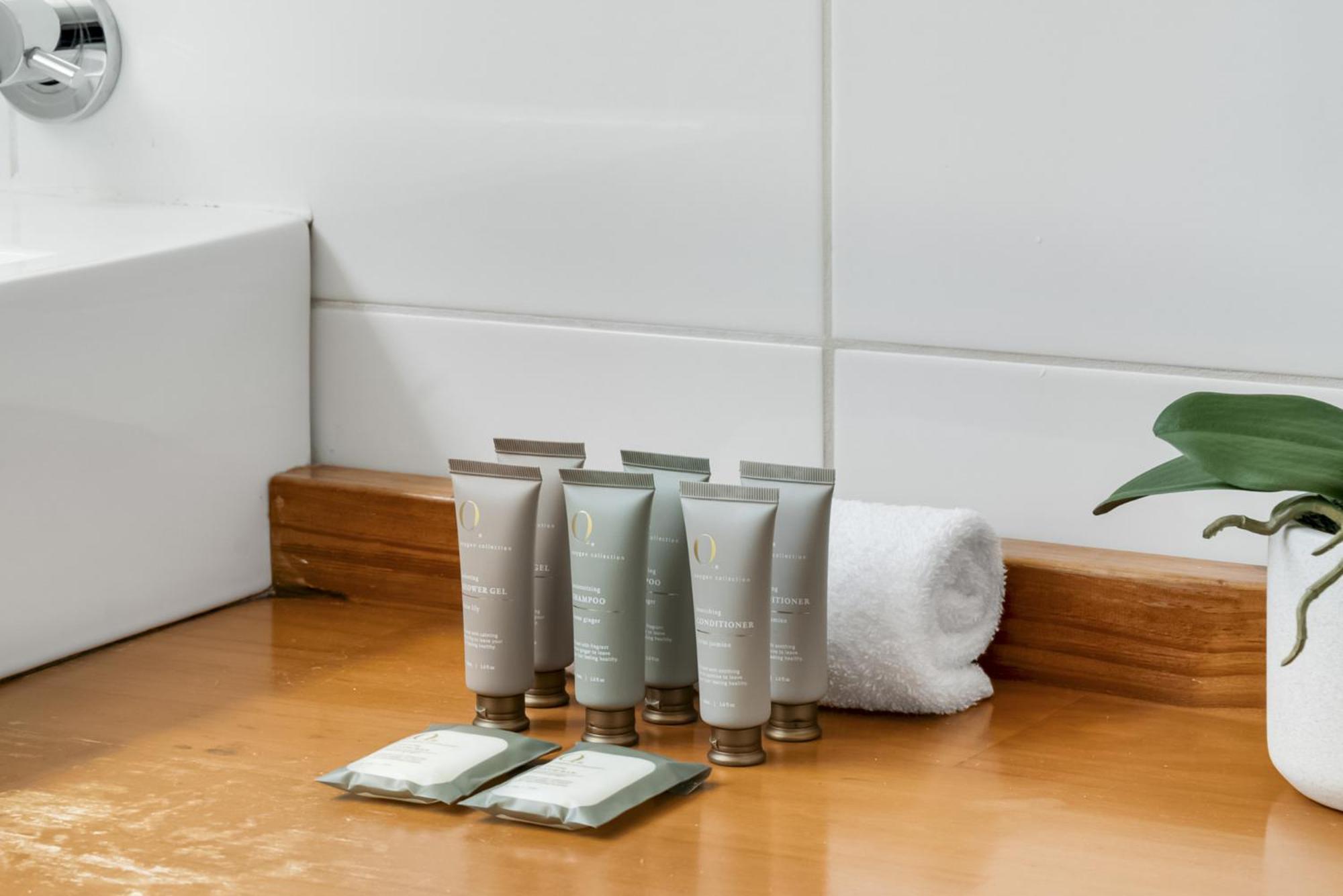 Cosy Ground Floor Unit Moments From The Apartment Gold Coast