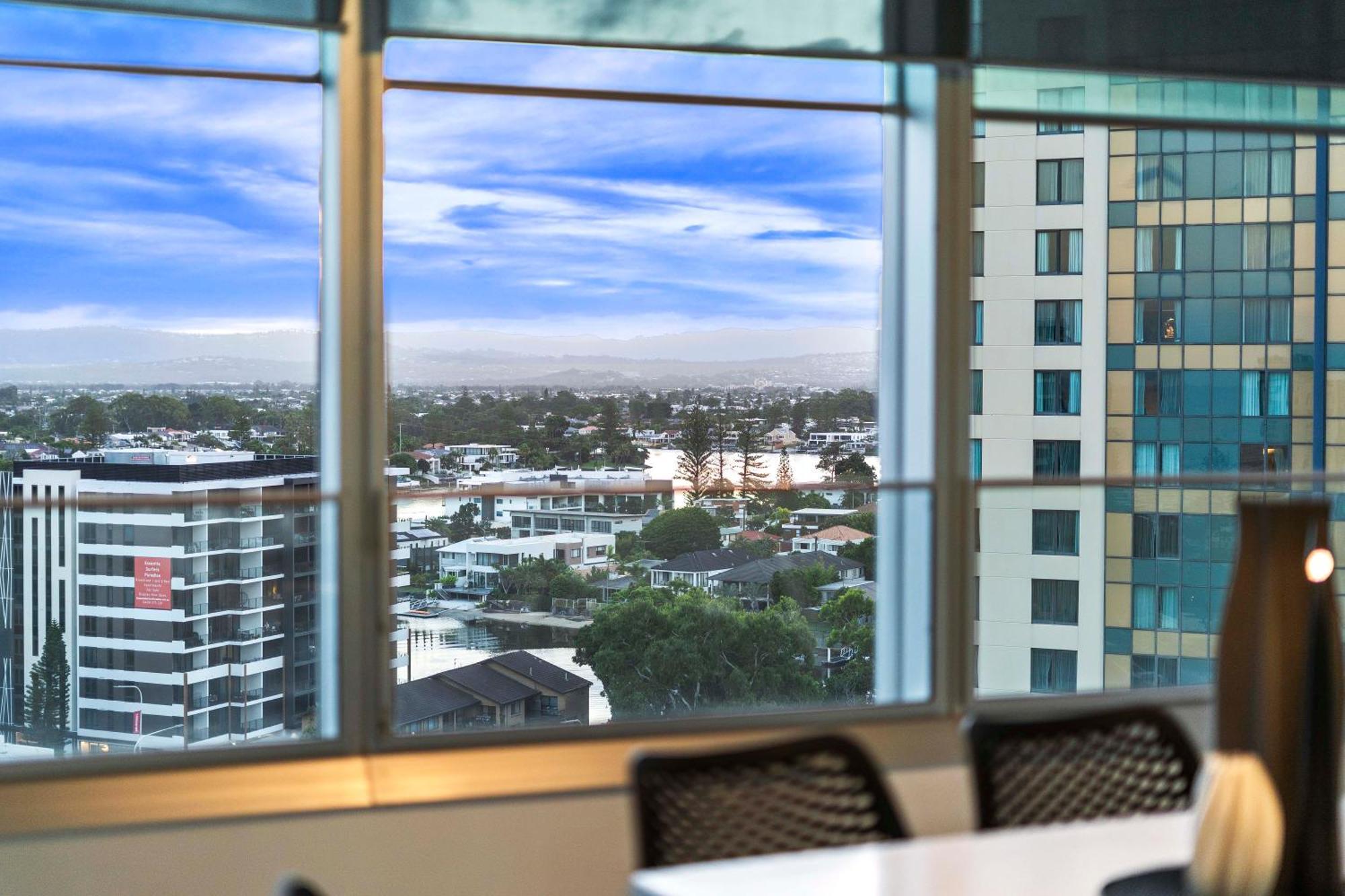 Q Tower In Surfers Paradise - From Level 3 - Self Contained & Privately Managed - Wow * Gold Coast