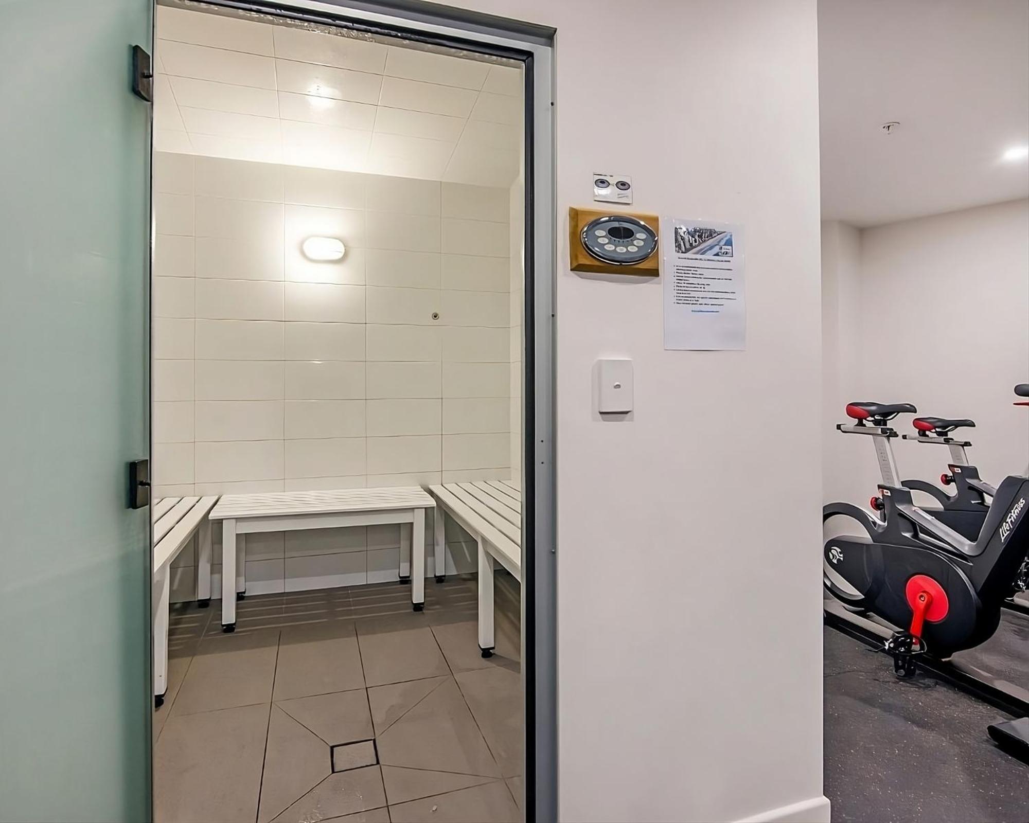 Apartamento Surfers Paradise 2-bed Near With Pool & Gym Gold Coast