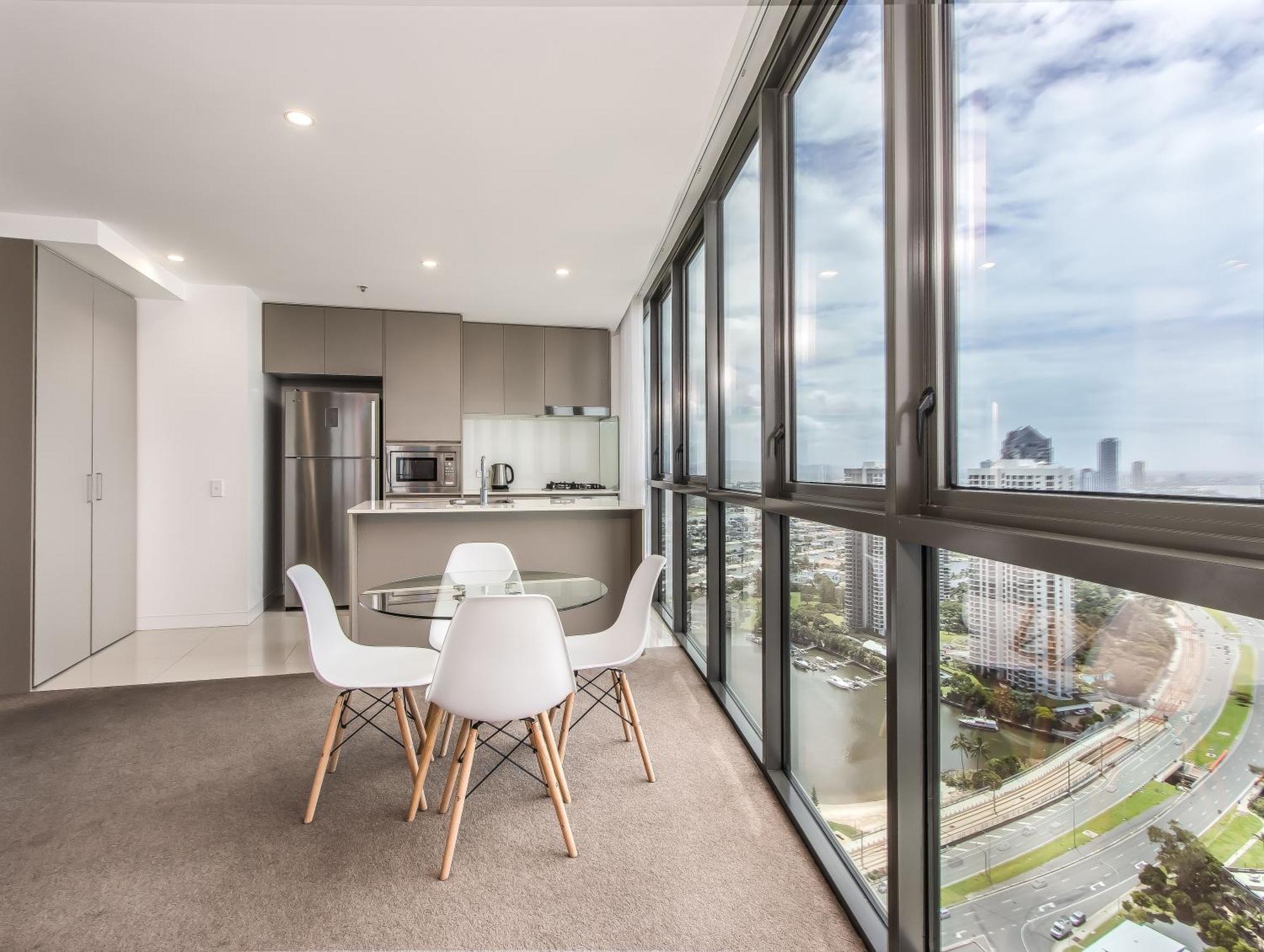 Premium Oceanfront Unit At Rhapsody Surfers Paradise Gold Coast