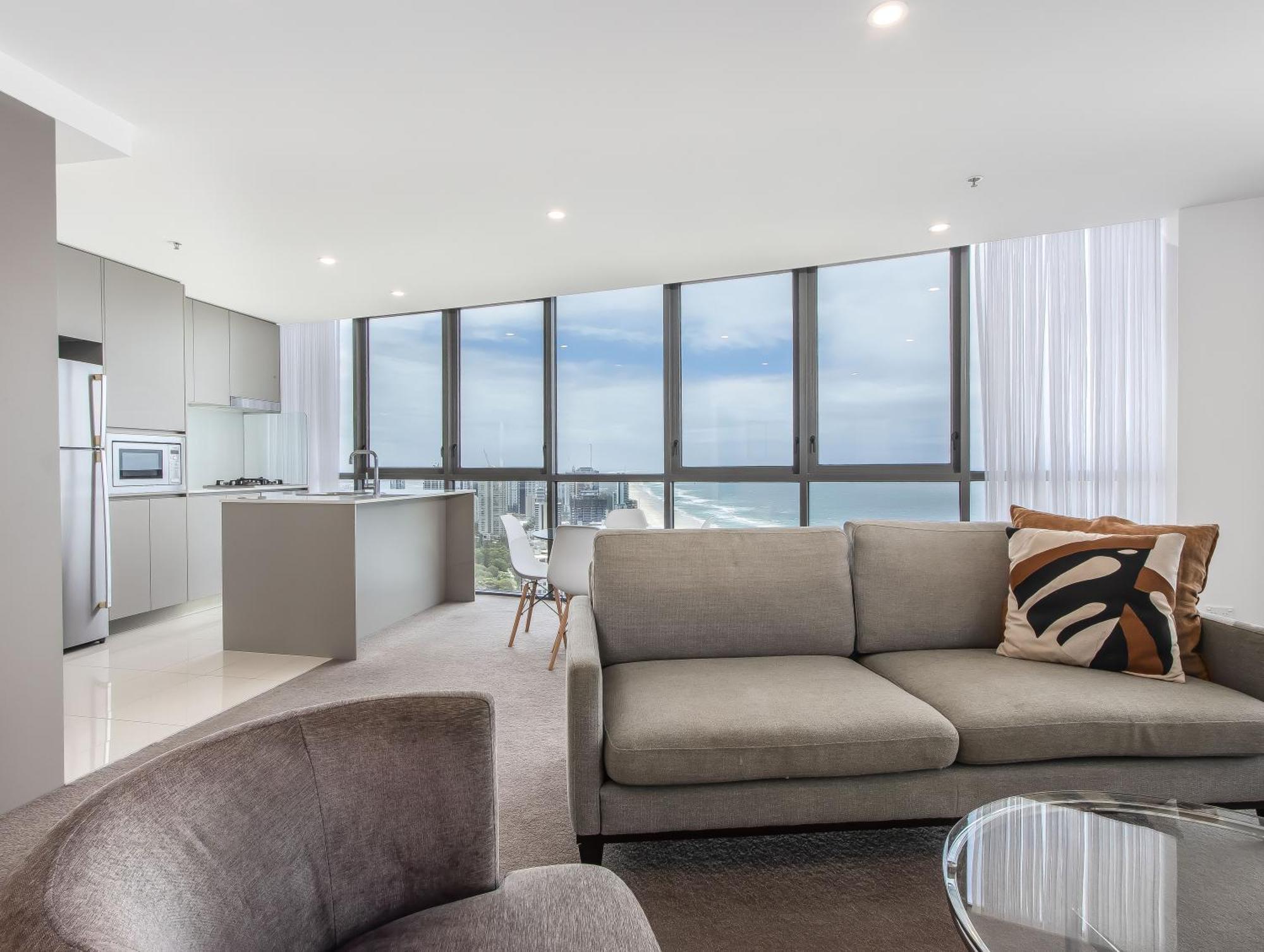 Premium Oceanfront Unit At Rhapsody Surfers Paradise Gold Coast