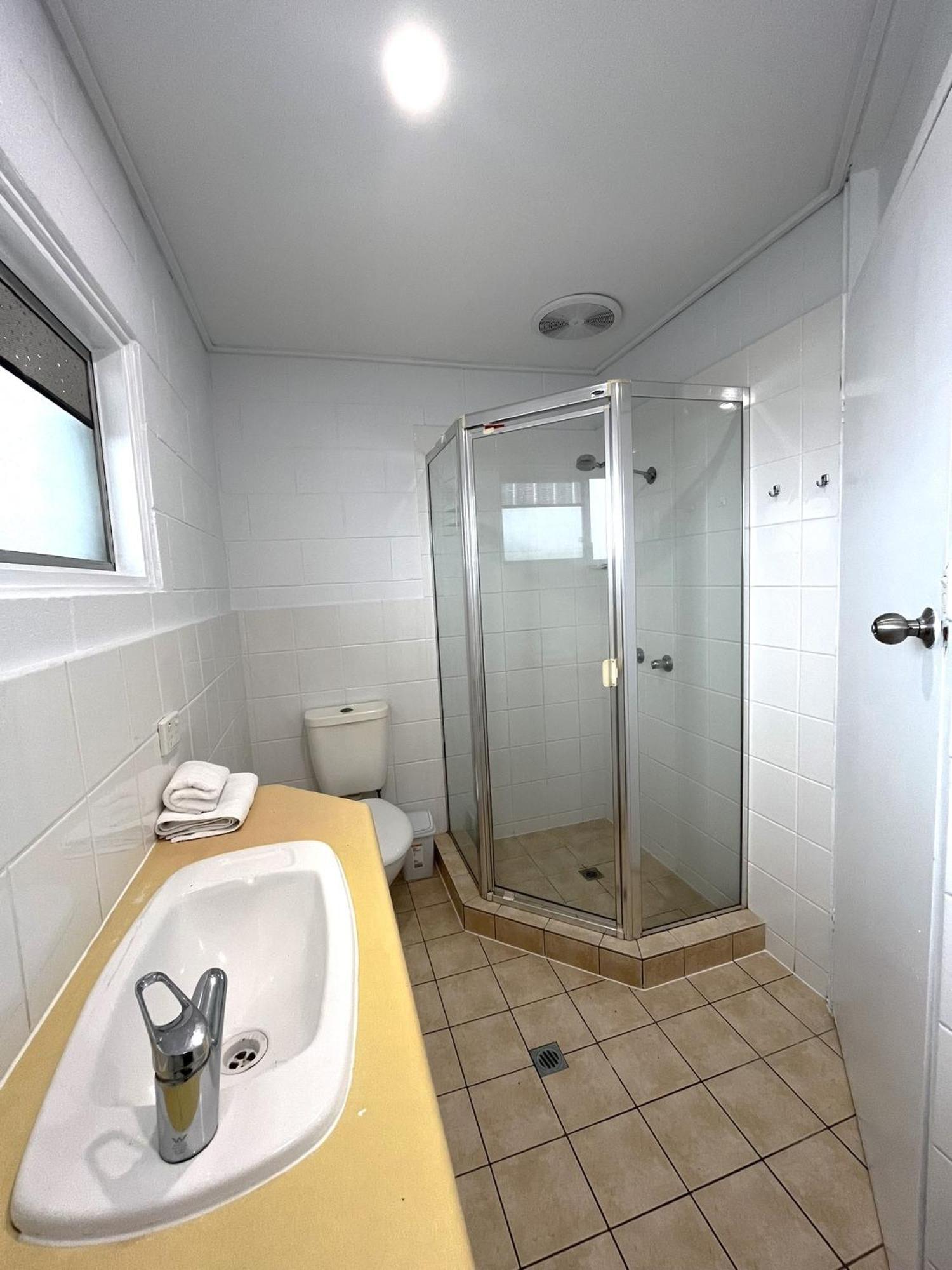 Browns Broadbeach 3* Gold Coast