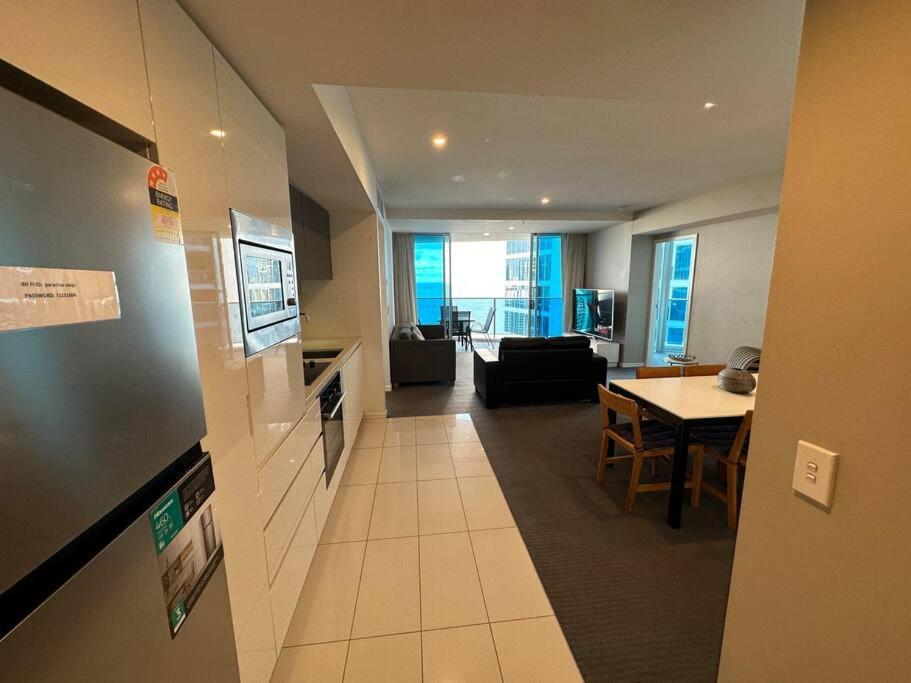Apartment Hilton Surfers High Floor Beach Views *