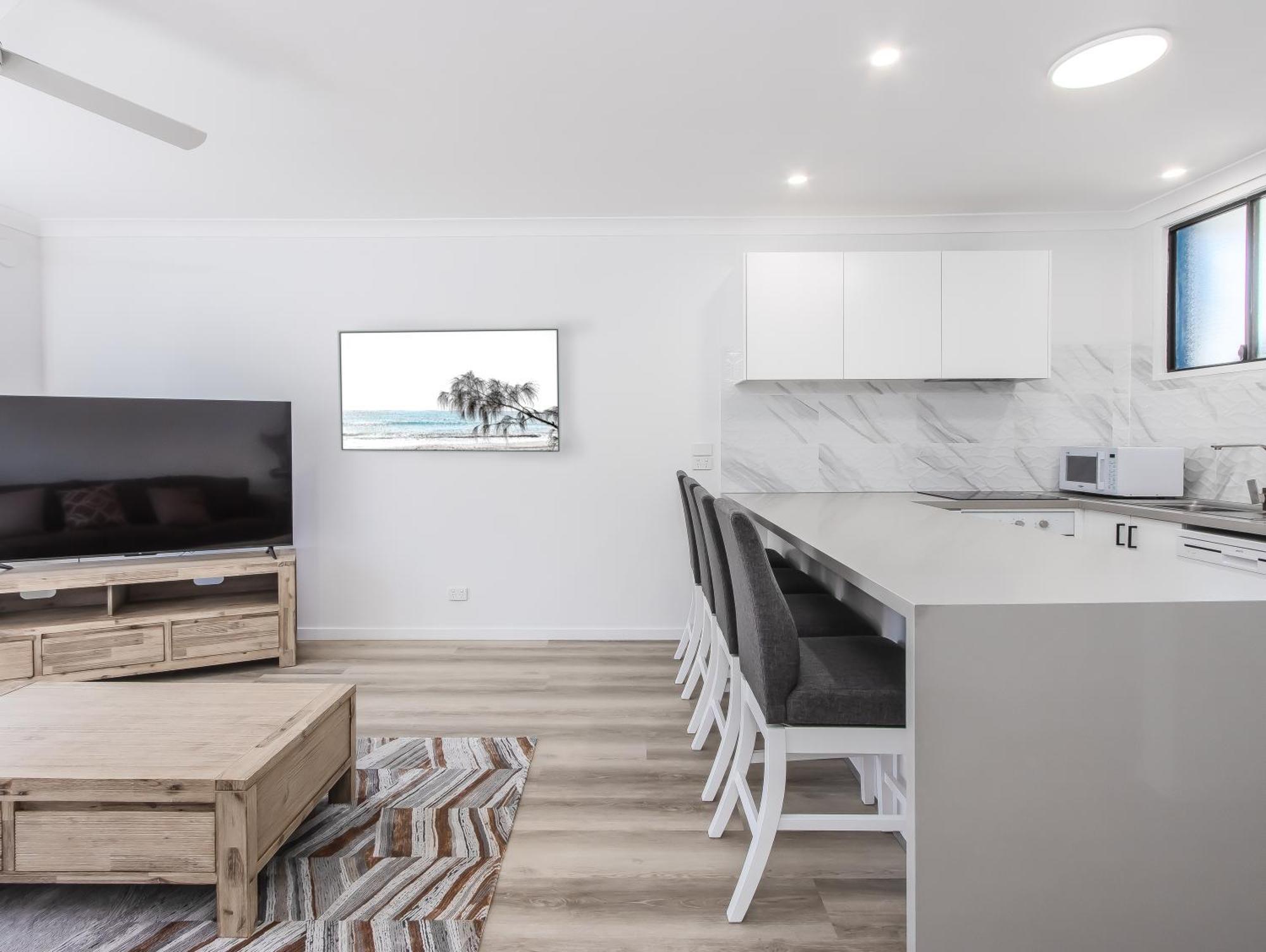 The Laneway By Burleigh Letting Company Gold Coast